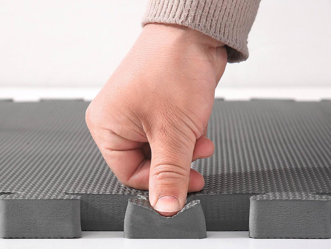 PEARL sports mata ochronna pod fitness: 144-set Maty ochronne podłogowe, 32 x 32 x 1 cm, wodoodporny (mata ochronna podłogi fitness EVA, pod bieżnię, puzzle)