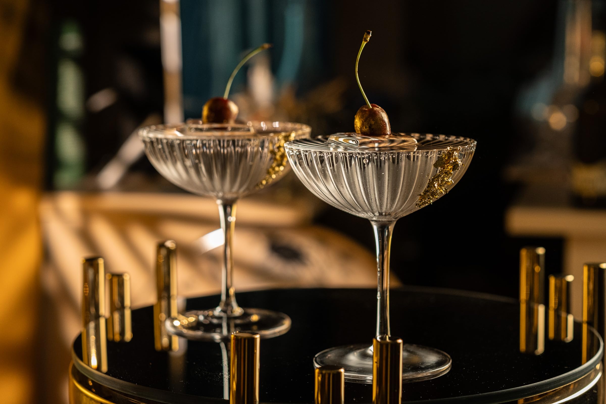 Coupes à Cocktail Coquillage Venus | Lot de 4 | 240 ml | Coupes à Champagne en Cristal Côtelé pour P-Star, Espresso Martini, Margarita, Daiquiri, Cosmopolitan, Gimlet | Verrerie Cadeau Élégante