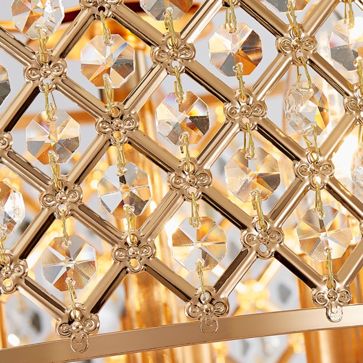 SHRINE LIGHTING Lustre en cristal, style moderne, plafonnier parfait pour salon, douilles E14 x3 (ampoules non incluses), Ø27 x H22 cm, couronne avec finition laiton vieilli