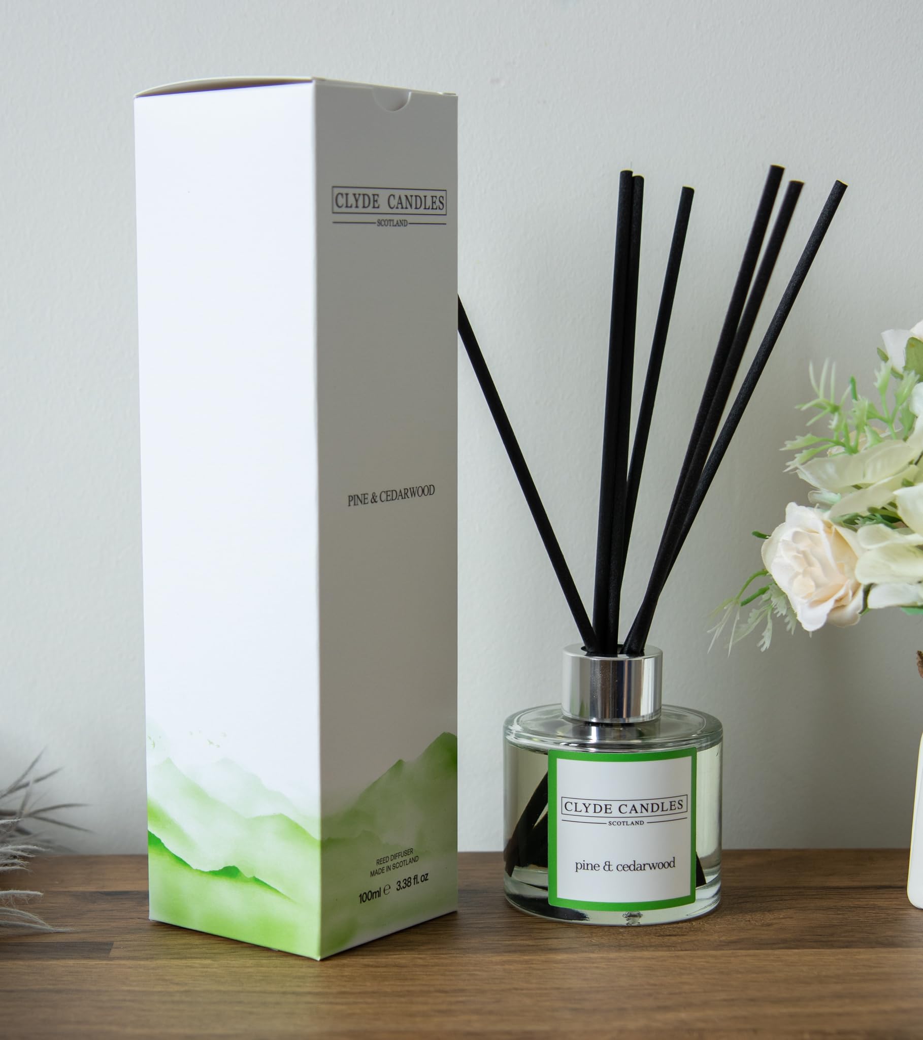 Pine & Cedarwood Reed Diffuser - Clyde Candles, Luxury Oil Green