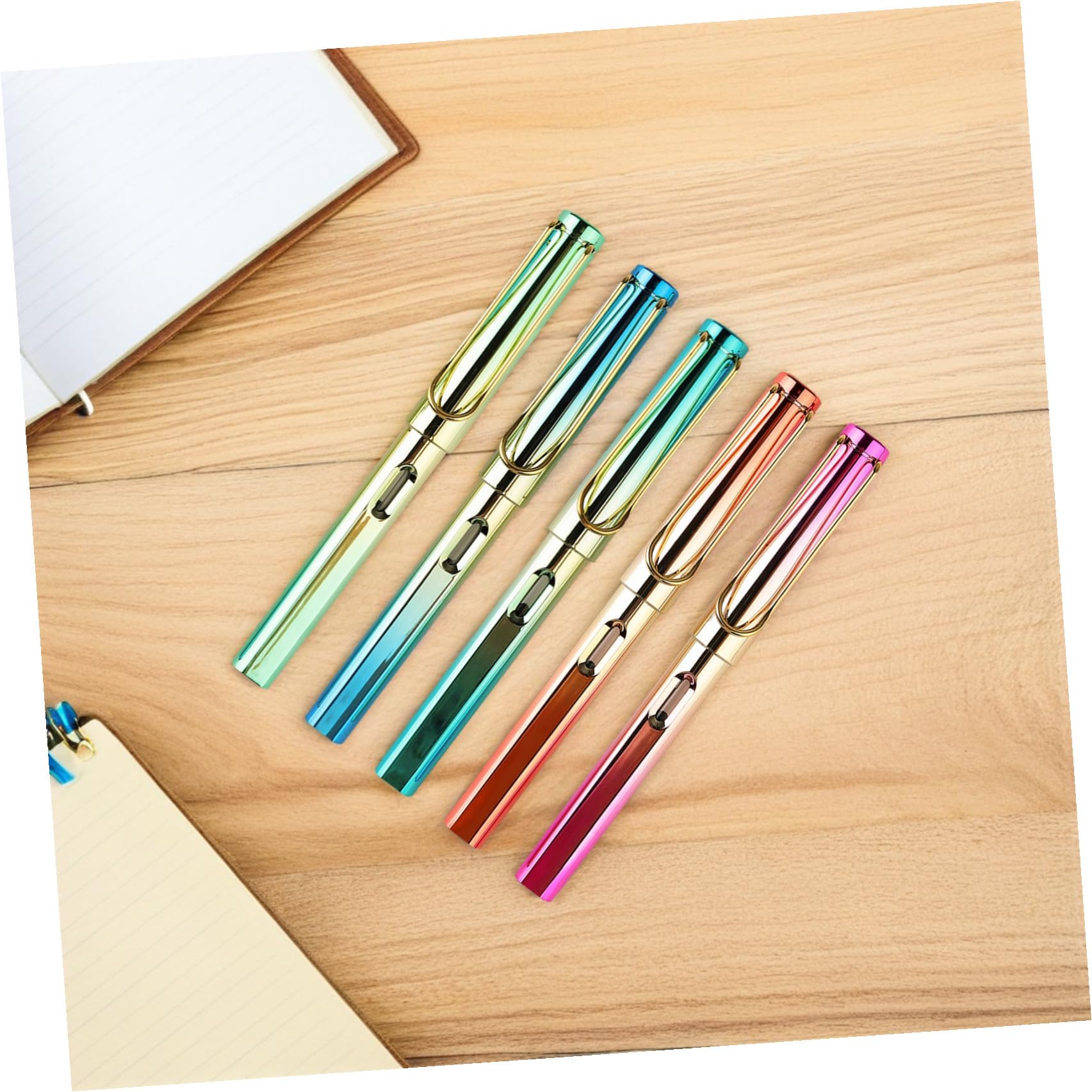 5er Pack Füller aus Kunststoff und Metall Glatt Schreibend Nachfüllbar mit Tintenbeuteln 5 Stück für Schüler und Kalligraphie