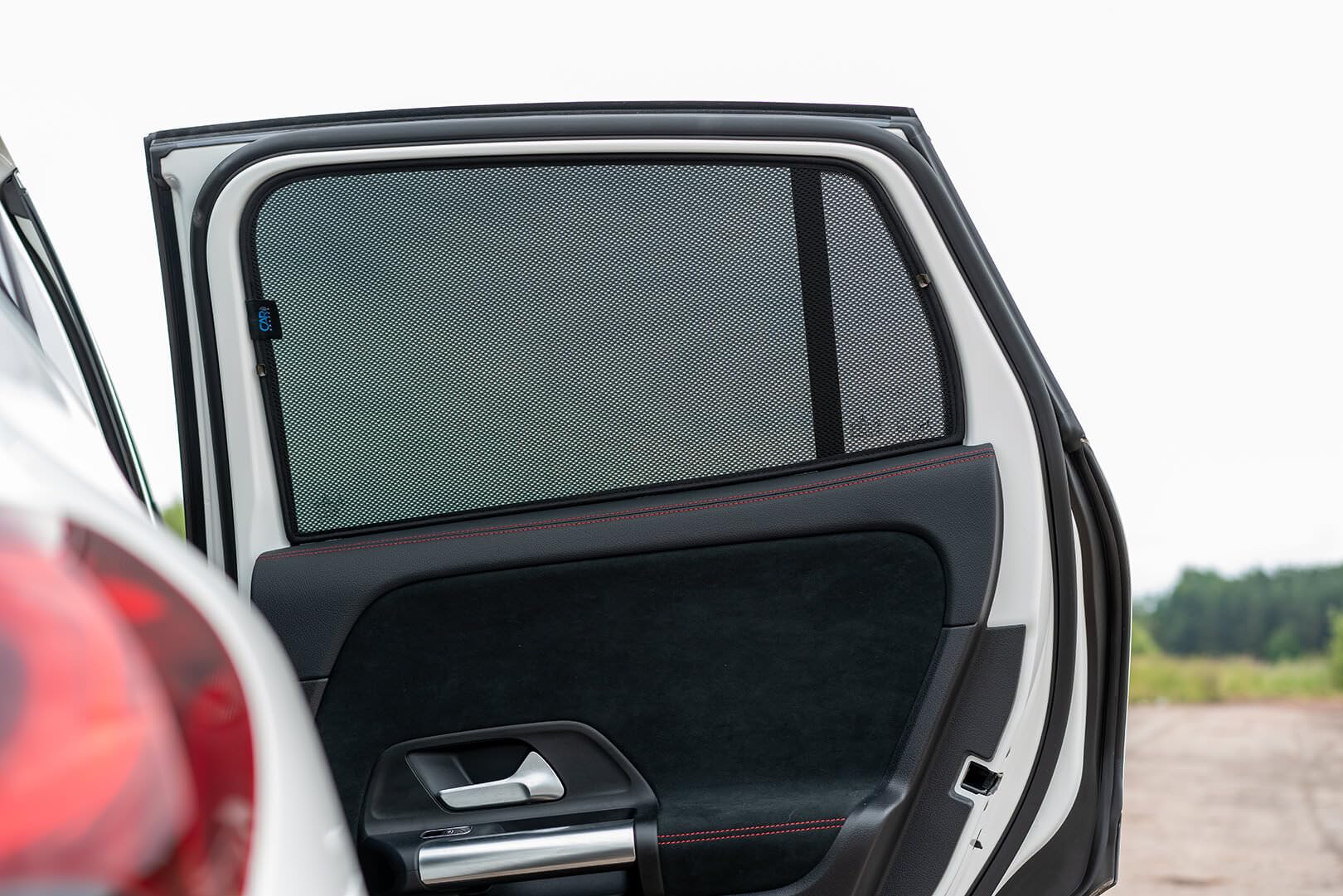 CAR SHADES zestaw (tylne drzwi boczne) kompatybilny z Mercedes GLA (H247) 2020- (2 sztuki) - niestandardowe osłony przeciwsłoneczne do samochodów