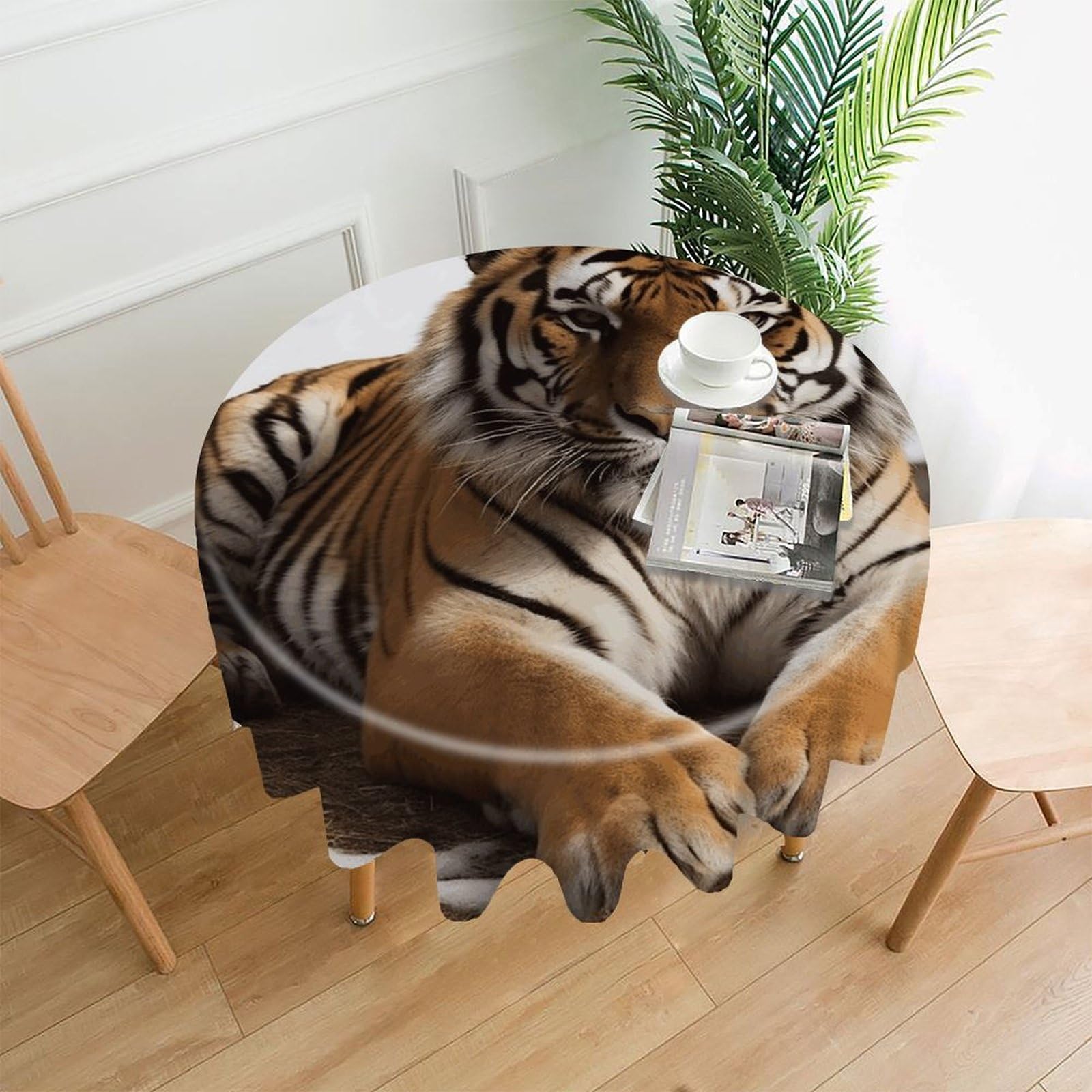 FodPand Big Tiger Round Tablecloth - 60 Inch Premium Polyester Table Cloth, Fashion Wrinkle Resistant Decorative Table Cover for Dining Kitchen Party Buffet Tables