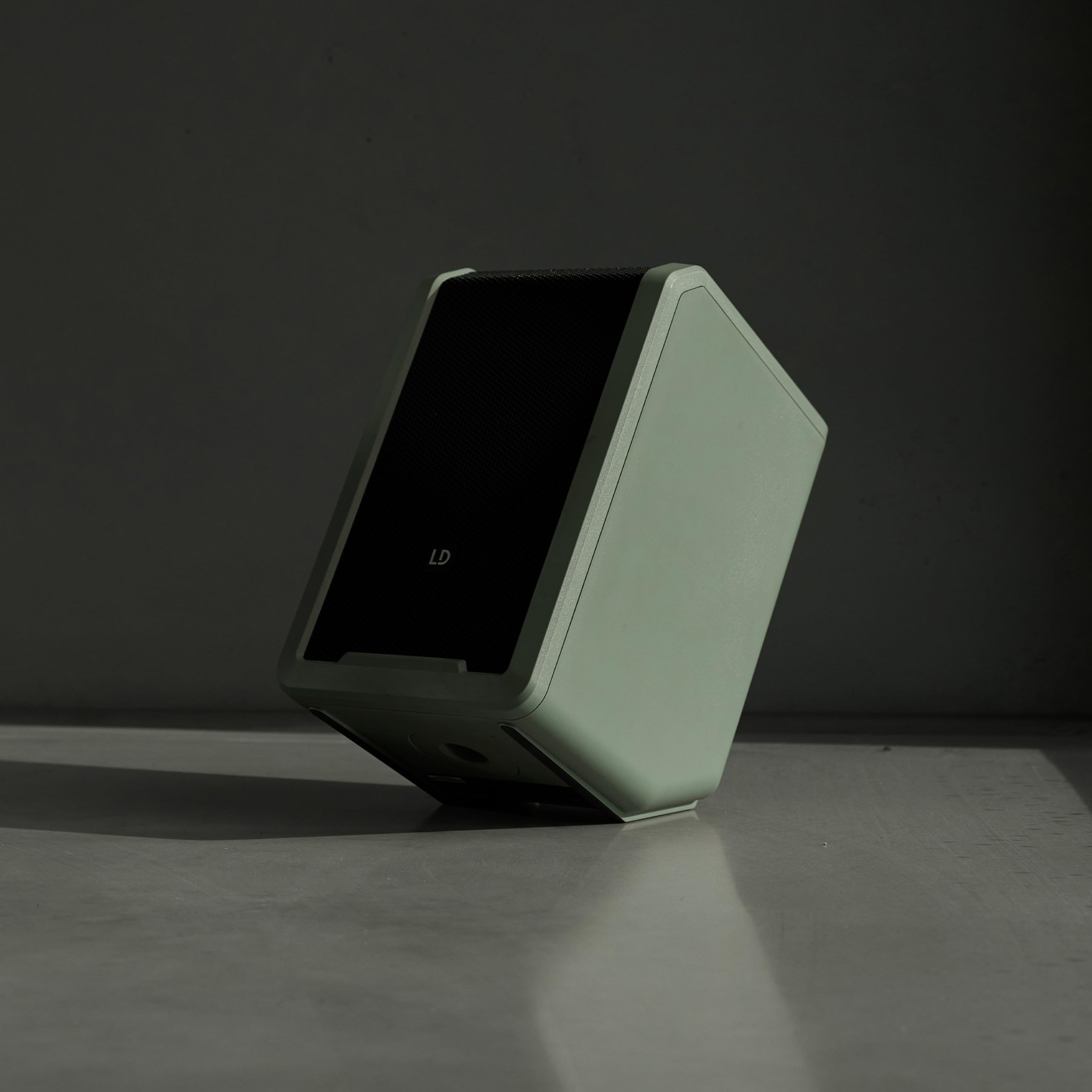 LD Systems ANNY 8 Enceinte Portable de sonorisation Bluetooth alimentée par Batterie avec Table de mixage intégrée Vert