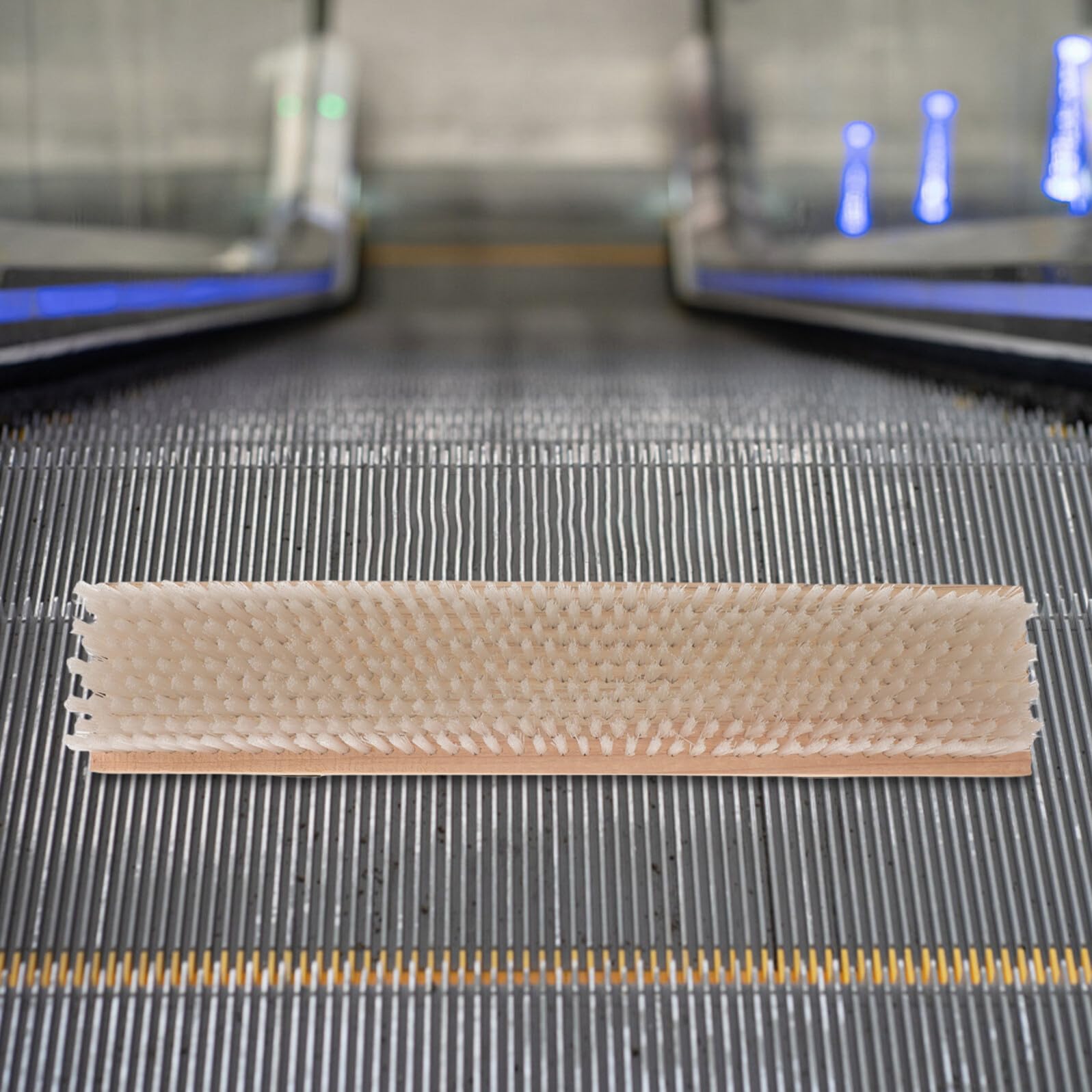 Limpiador de Ranuras para Escaleras Automáticas 48 Cm Ancho Cepillo Duro de Alambre para Limpieza Profunda de Huecos en Edificios Comerciales y Residenciales Herramienta