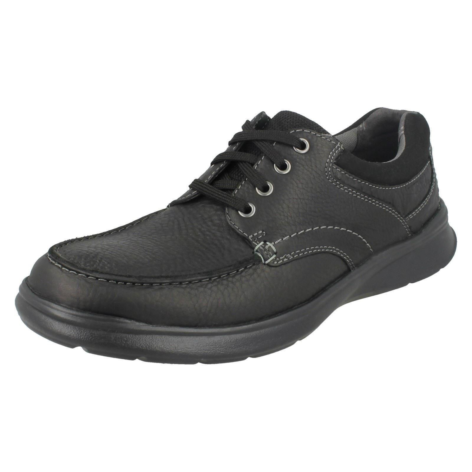 Clarks-Schuhe