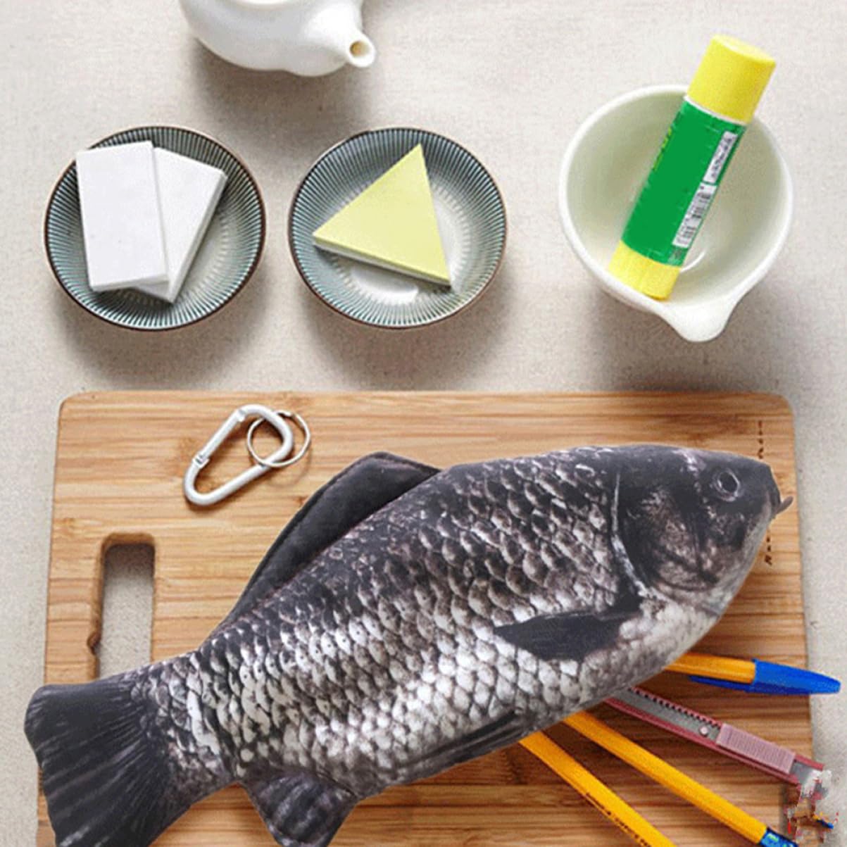 Operitacx 8pièces Trousse à Crayons Forme De Poisson Étui à Stylo Amusant Capacité Sac De Rangement Créatif pour Jouet pour Chats Lot