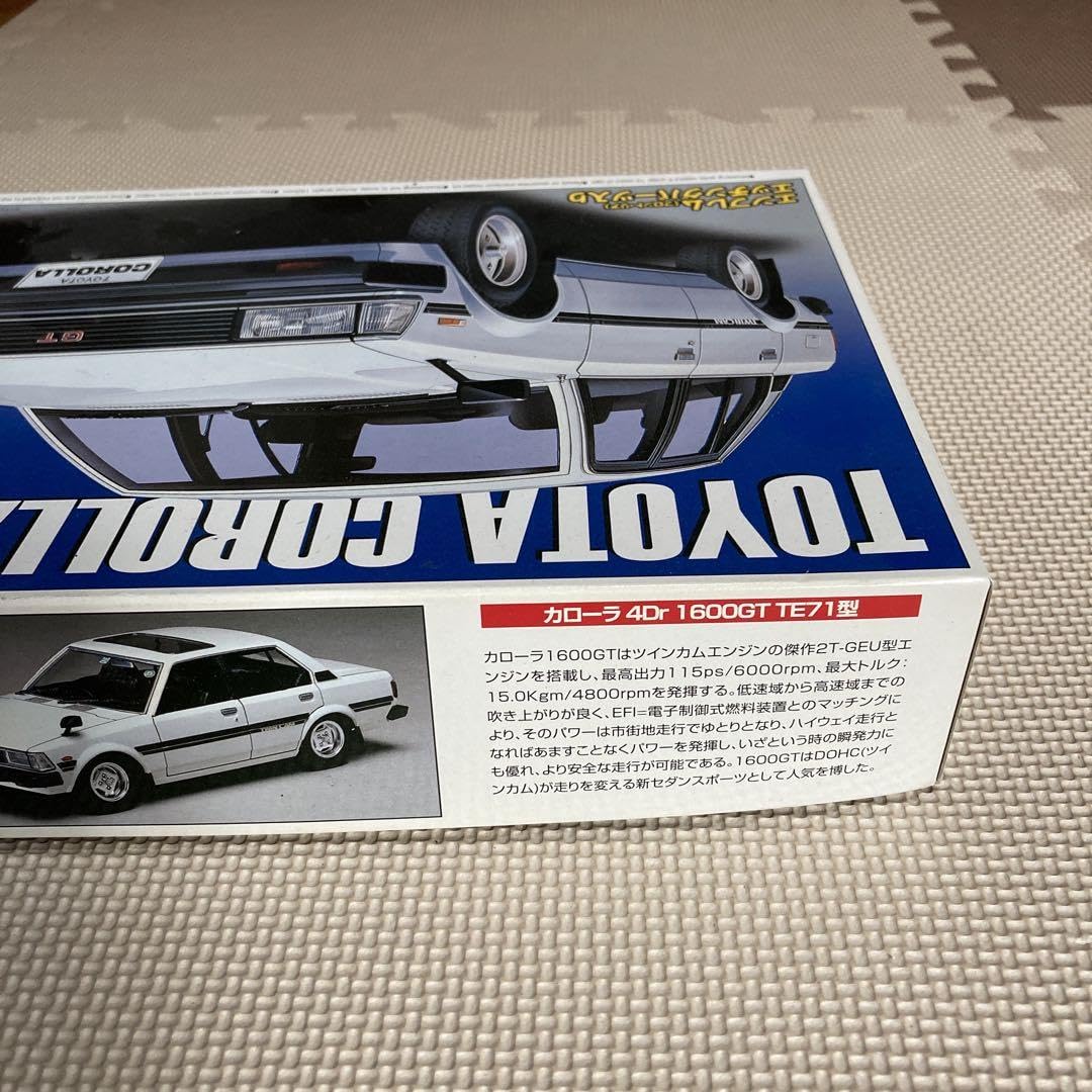 (未使用･未開封品)　青島文化教材社 1/24 ザ・ベストカーヴィンテージシリーズ No.38 トヨタ TE71 カローラセダン1600GT 前期型 プラモデル vf3p617 b014f9i7qa.jpg