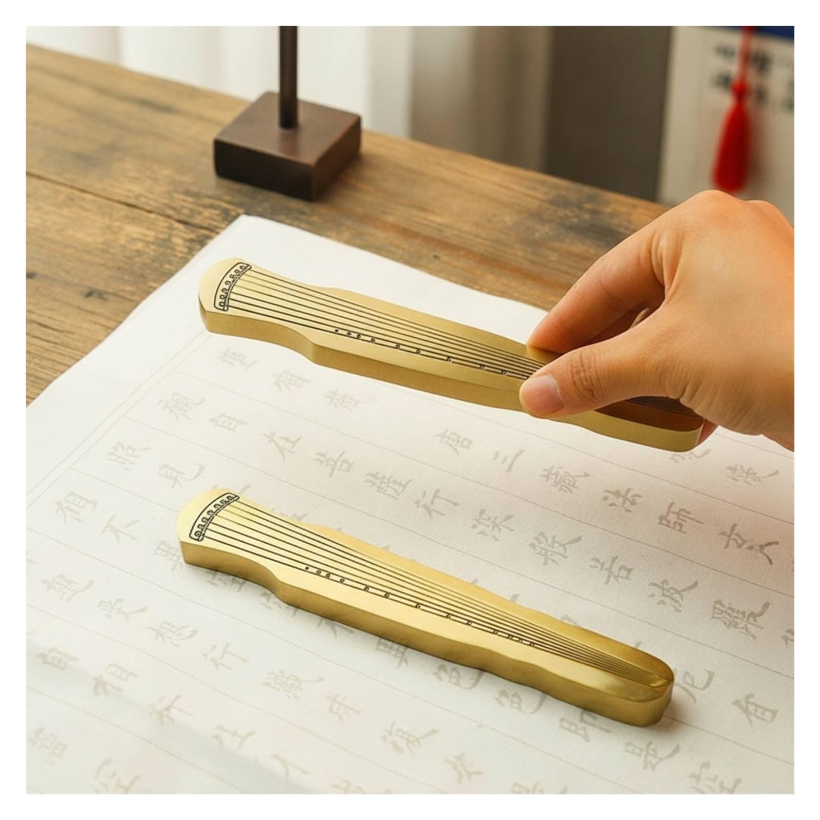 Peso for Calligrafia Lucido Con Righello Fermacarte In Ottone | Fermacarte for calligrafia Cancelleria brillante decorativa for calligrafi(Small - Single)