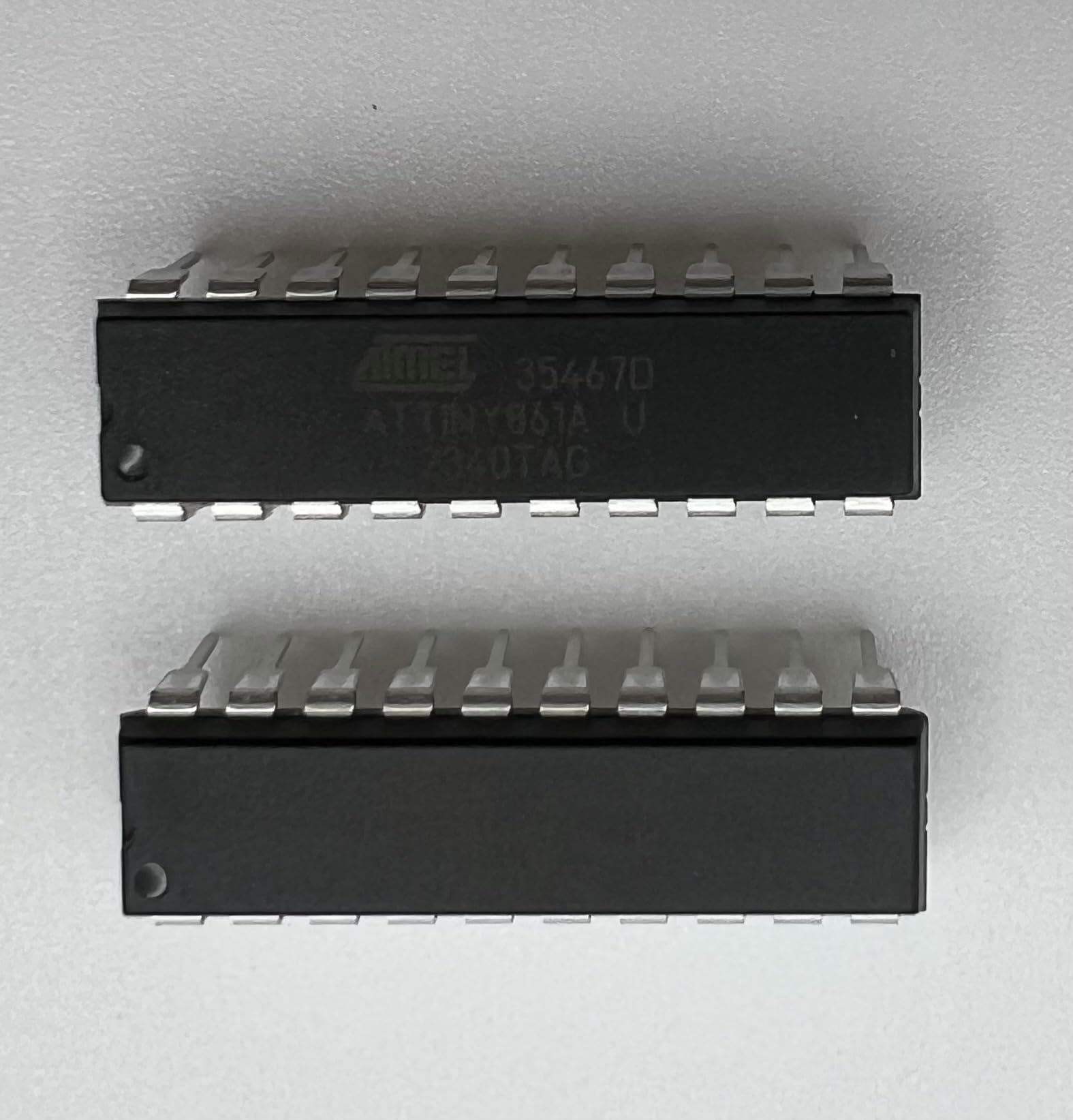Atmel ATtiny861A Microcontroller, 8-Bit AVR, 20-Pin DIP Package, 35467D Model, 2-Pack
