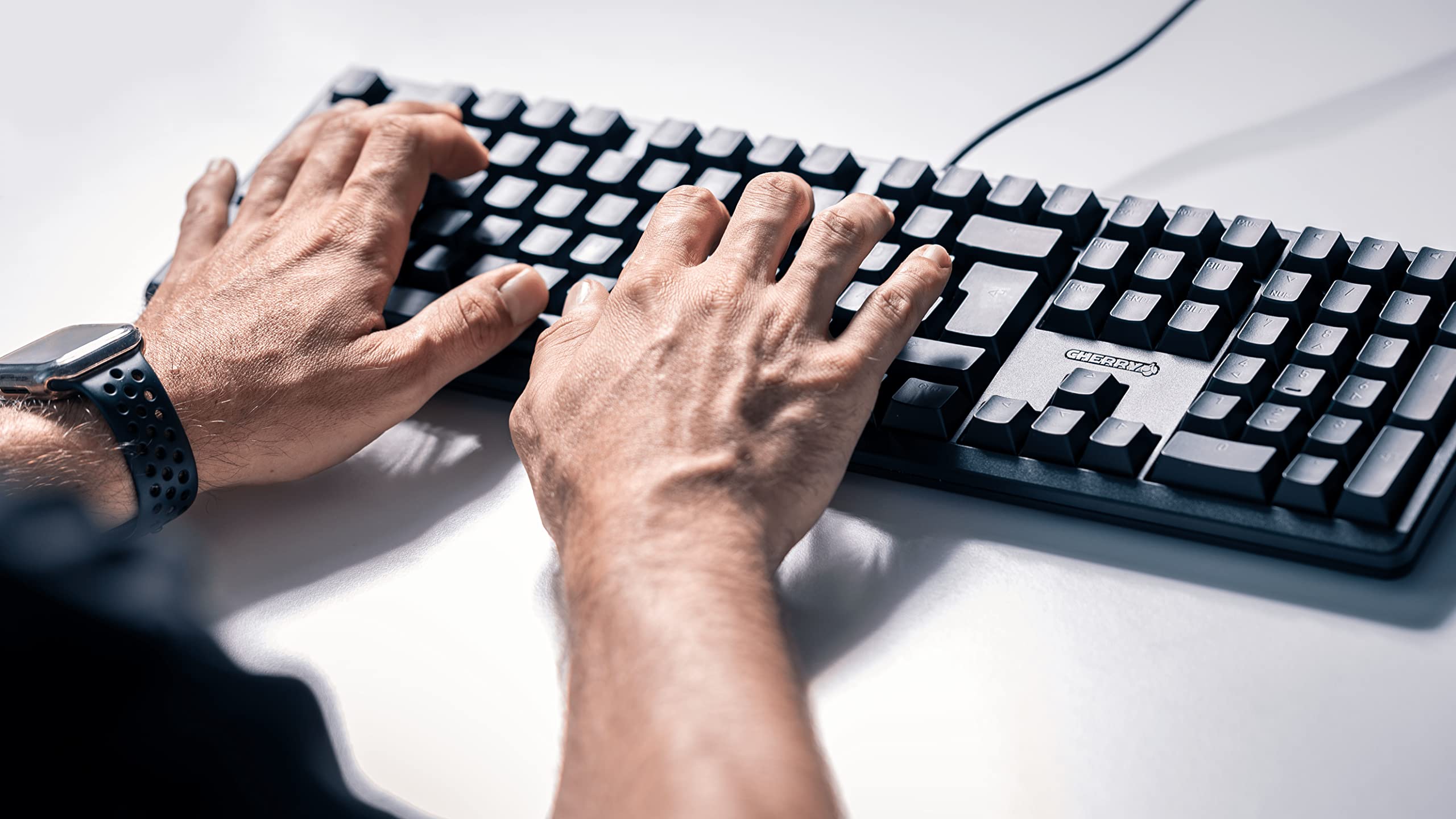 CHERRY G80-3000N RGB, układ międzynarodowy, klawiatura QWERTY, klawiatura przewodowa, mechaniczna klawiatura do gier, CHERRY MX SILENT RED SWITCHES, czarny
