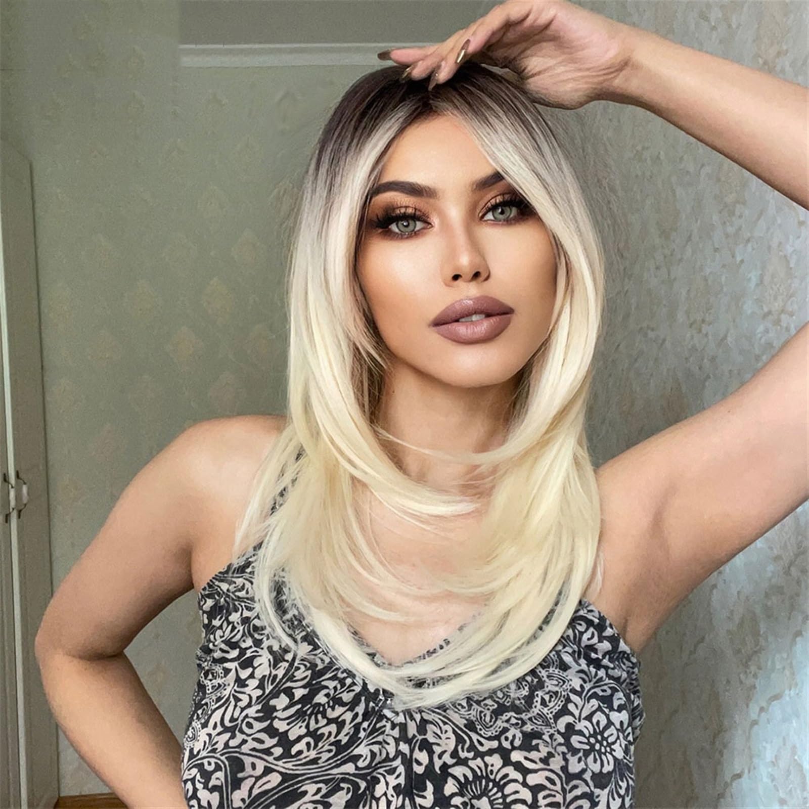 Peruki damskie Peruki syntetyczne Długie proste Platynowy blond Ombre Peruki z grzywką dla kobiet Codzienny Cosplay Impreza Włosy warstwowe Peruka Termoodporny Peruki z włosami zastępczymi