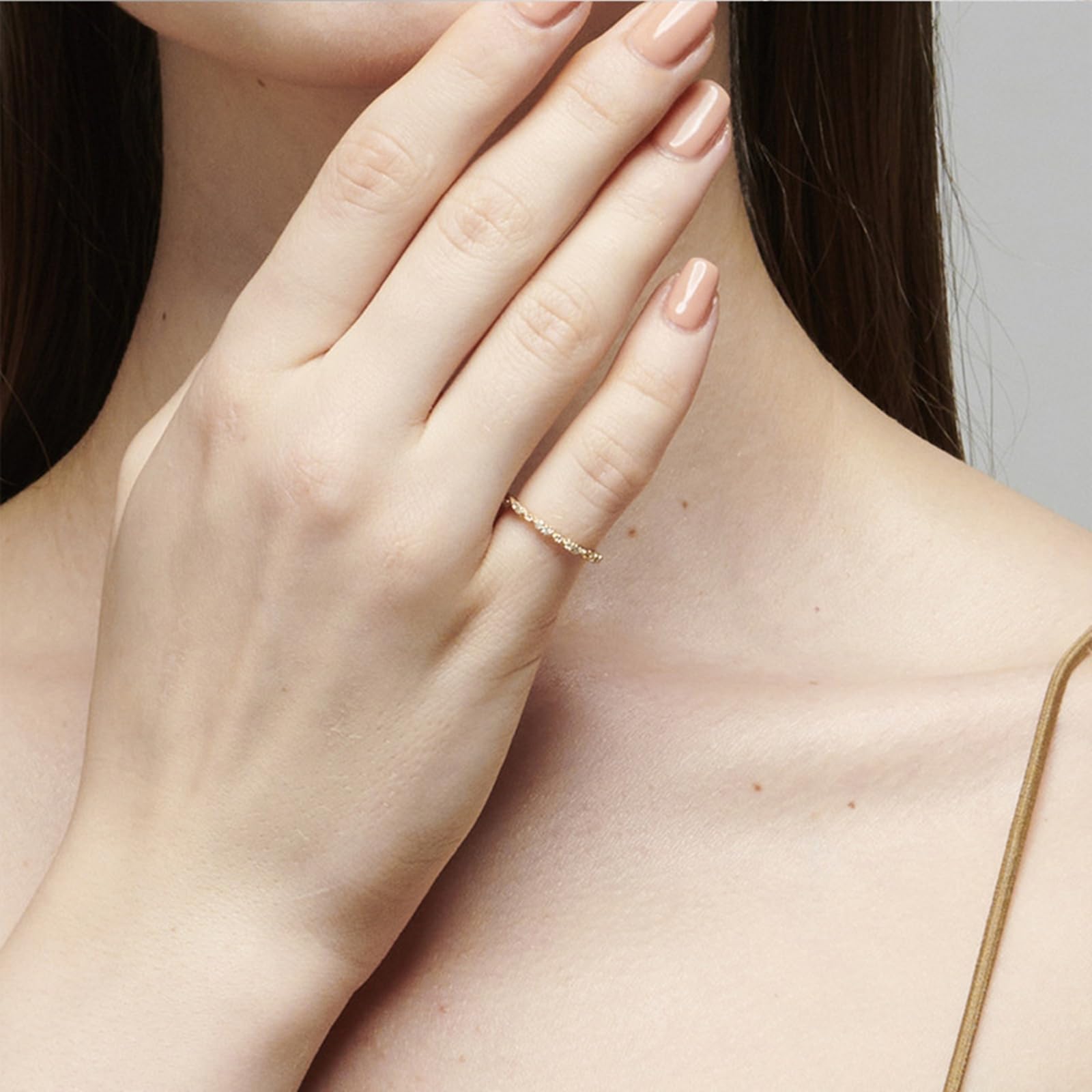 Bague en or 9 K/14 K/18 carats avec diamant fin, bague empilable délicate en or véritable bijou pour femme
