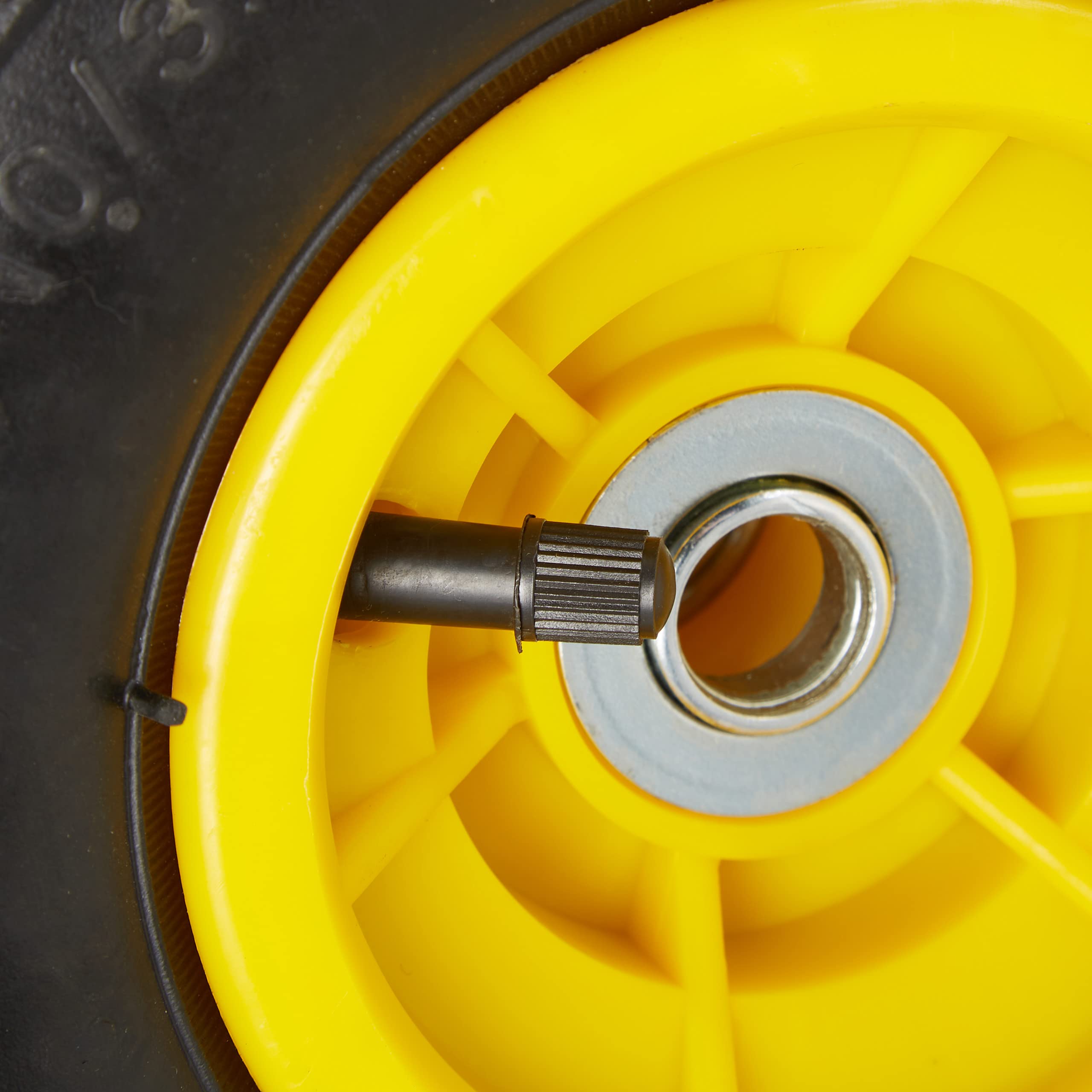 Relaxdays 4X Ruote per Carrello 4.1/3.5-4, Gomme di Scorta Carriola, ASSE 16 mm, Fino 136 kg, 260 x 85 mm, Nero Giallo