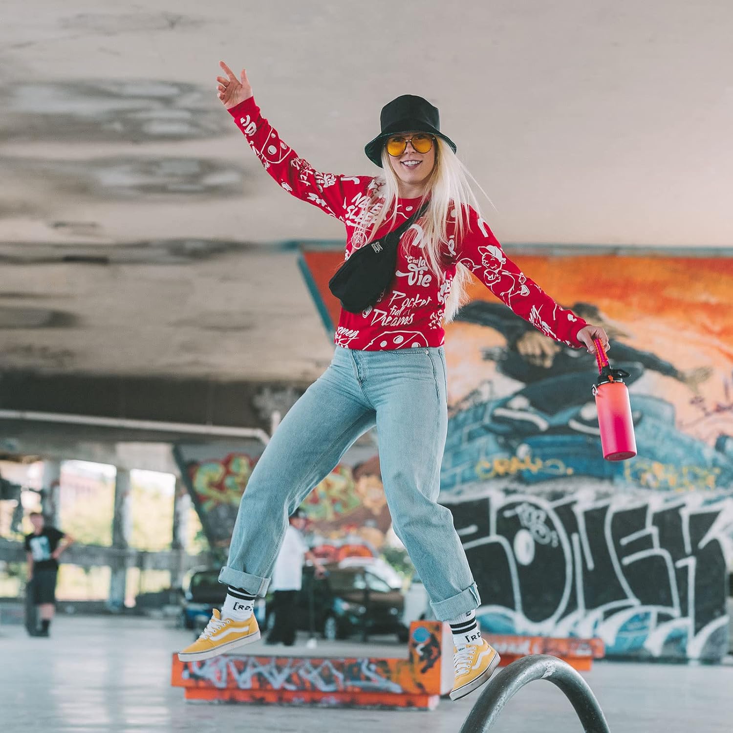 Farsea Insulated Water Bottle With Paracord Handle, Protective Silicone Boot and 2 Lids (Straw Lid & Spout Lid), Stainless Steel Water Bottle Wide Mouth, Double Wall Sweat-Proof BPA-Free, 24 oz - Image 5