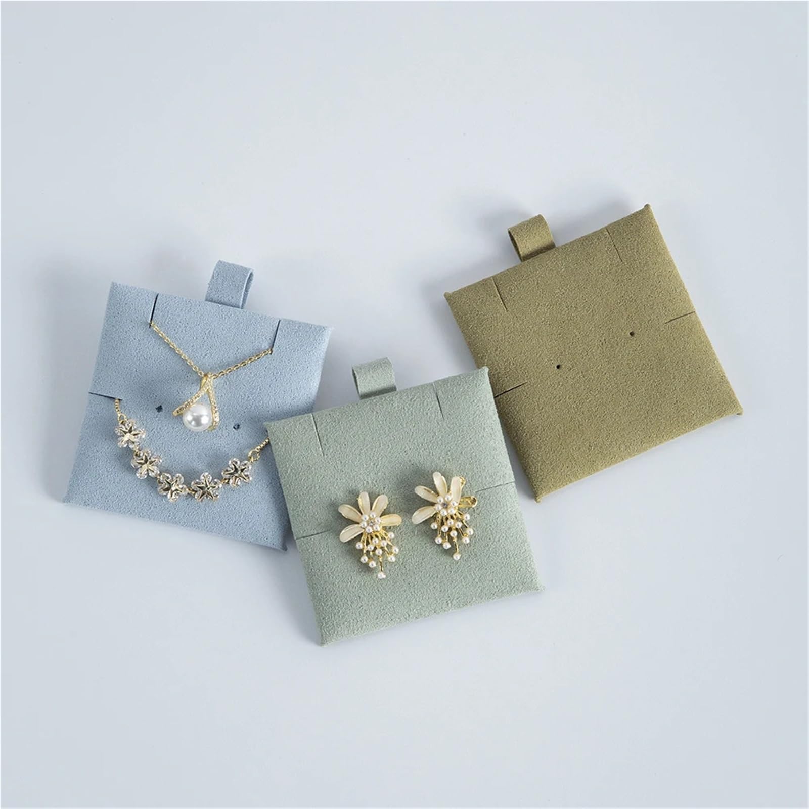 25 szt. 6 x 6 cm małe kolczyki i naszyjnik podkładka bransoletki wkładka karta biżuteria opakowanie ekspozycyjne pudełko etui ręcznie wykonane (białe)