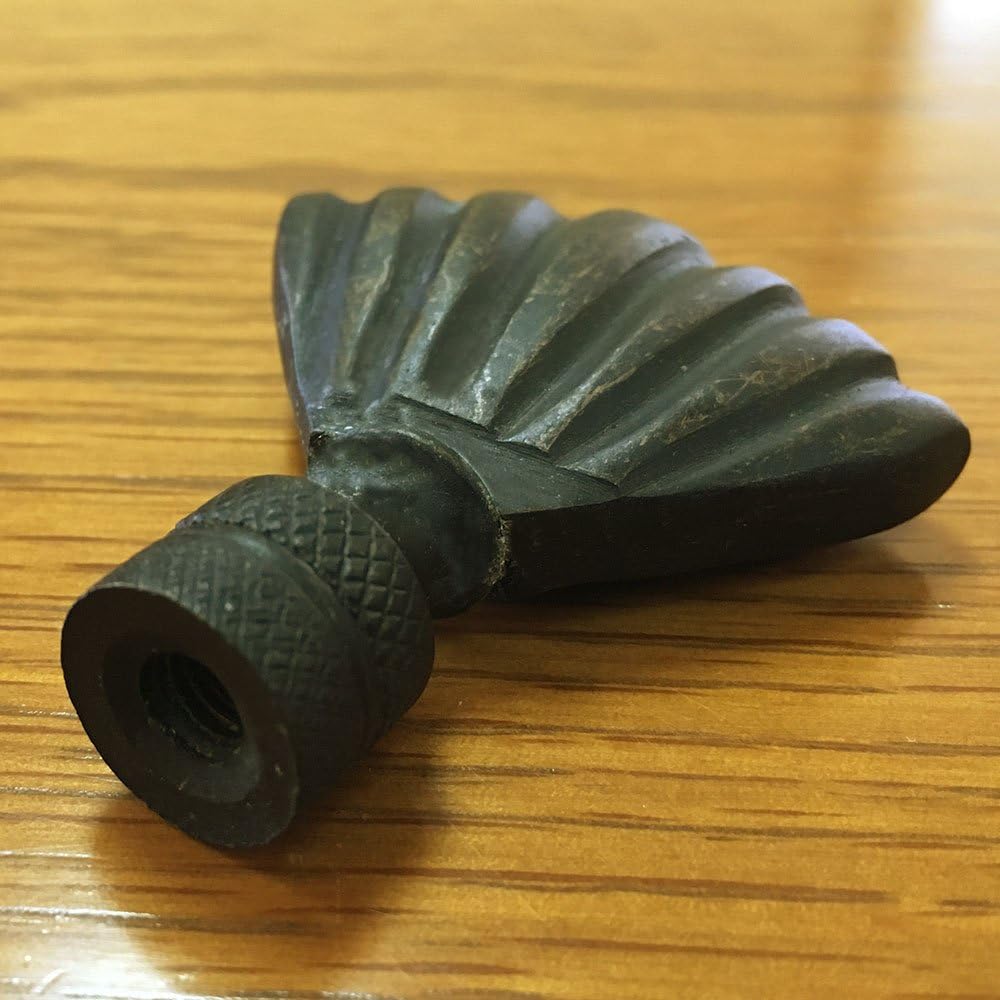 Royal Designs Seashell Lamp Finial for Lamp Shade, 2 Inch, Antique Brass, Set of 2