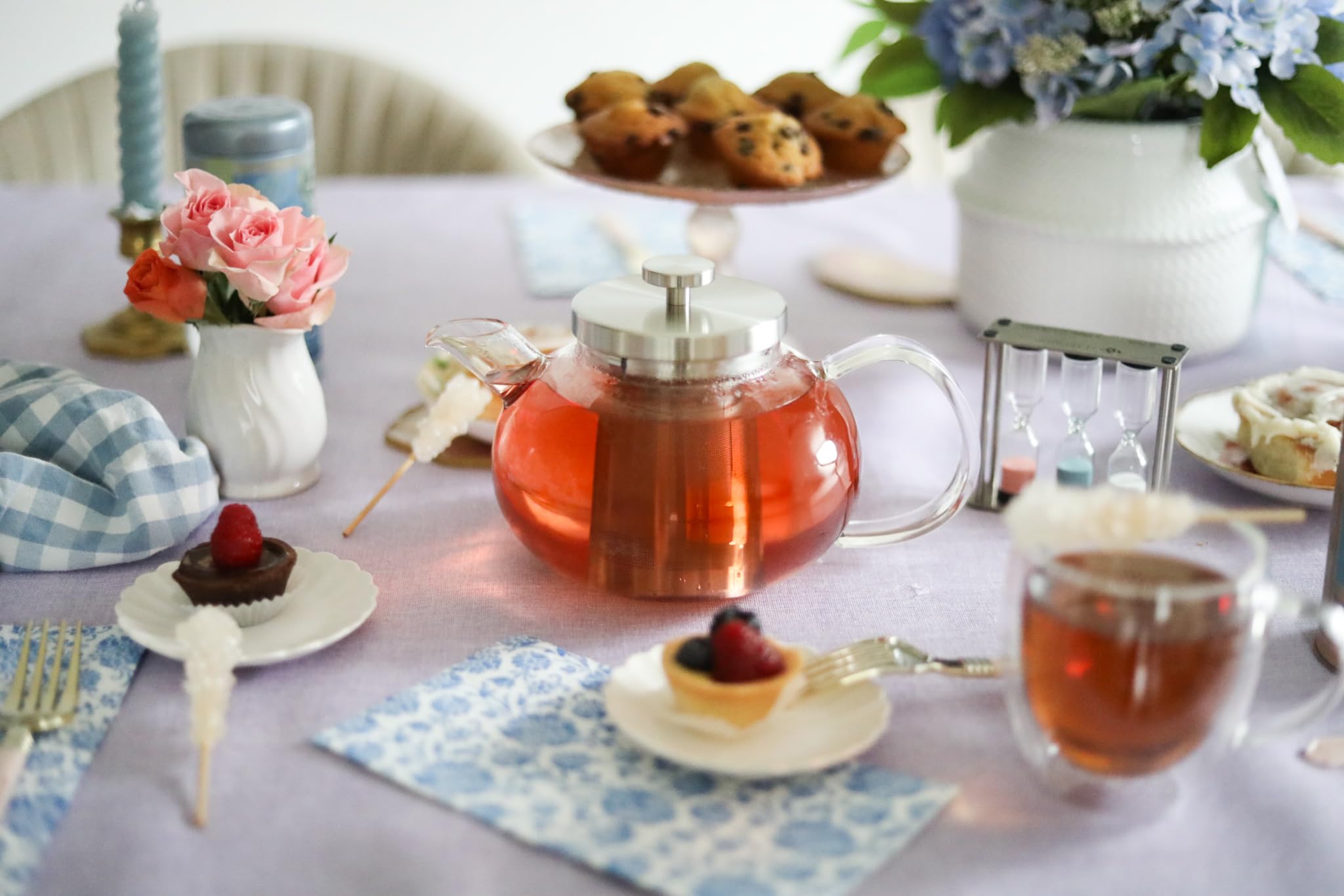 Teabloom Connoisseur Glas-Teekanne mit Edelstahl-Teesieb für losen Tee – Fassungsvermögen für 4 Tassen, Herdplattensicheres, langlebiges Borosilikatglas, perfekt für heißen und Eistee