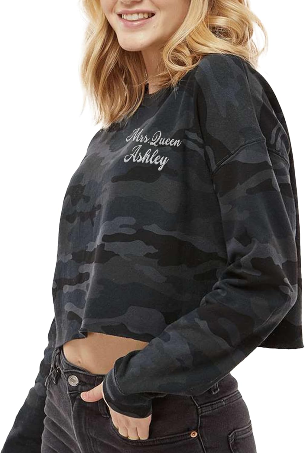 TEEAMORE Custom Embroidered Women's Lightweight Crop Crewneck Sweatshirts Hoodie Stylish & Cozy Fit - Image 3