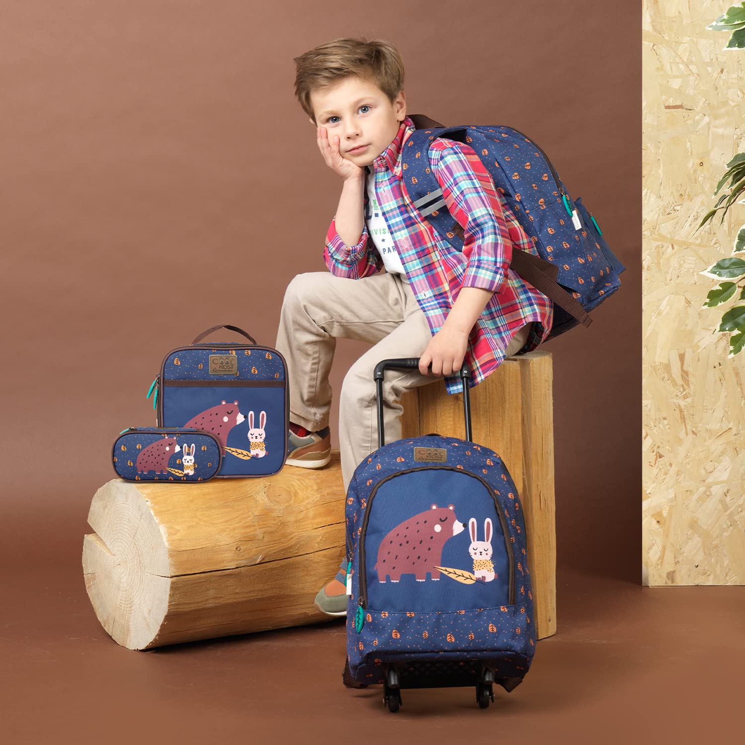 PERLETTI Sac a Dos Enfant Imprimés Animaliers Ecole Maternelle avec Roues - Sac à roulettes Fille Garcon Léger Détails Réfléchissants - Cartable Coloré Haute Qualité pour Voyage - 36x25x15