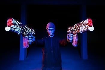 Amazon.com: XSHOT Hyper Gel Clutch Blaster, Manual Prime Gel