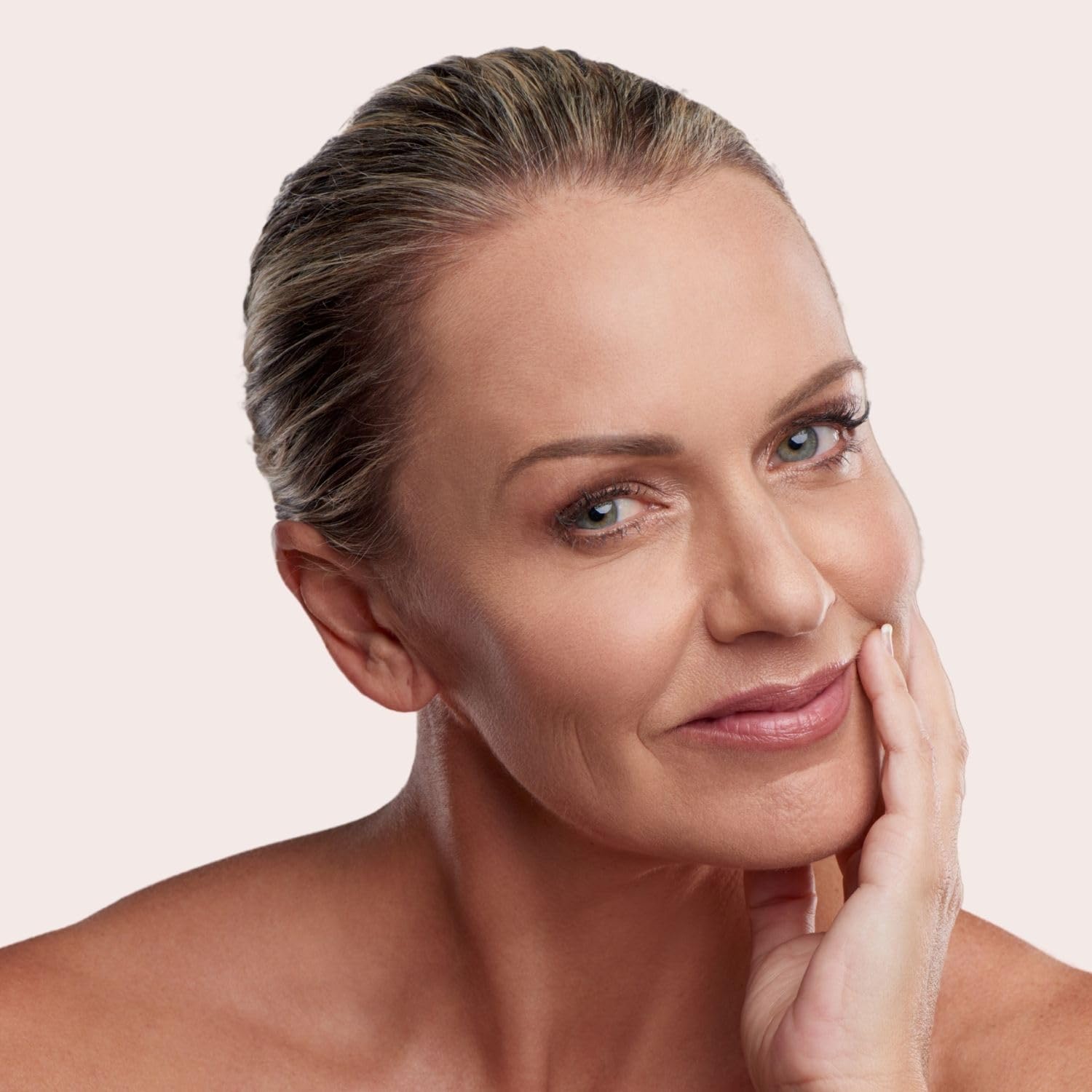 M. Asam Retinol Intense krem 24h (100 ml) – pielęgnujący krem do twarzy skutecznie wygładza zmarszczki i zapobiega oznakom starzenia się skóry, z kwasem hialuronowym i masłem shea, wegański krem