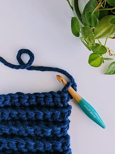 Miniatura 5 de mindfulknits Gancho ergonómico de madera de haya de alta calidad  Tamaño US O, 0.472 in  5.9 in de longitud  Gancho de ganchillo de madera