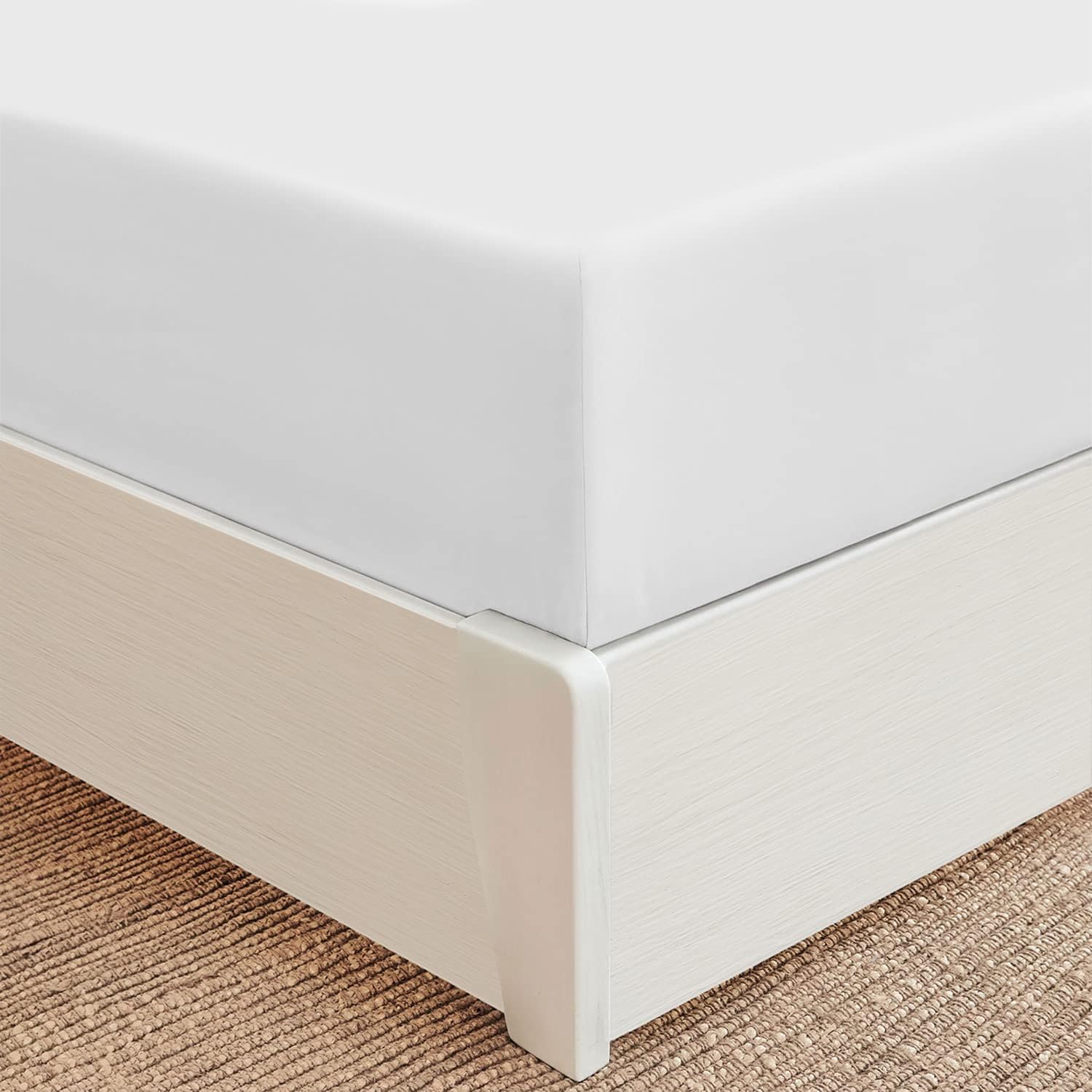 Mellanni Extra Deep Pocket King Fitted Sheet - Iconic Collection Bedding Sheets with up to 21 inch Deep Pocket - Soft & Cooling - Fade & Stain Resistant - 1 PC (King, White)OEKO-TEX STANDARD 100