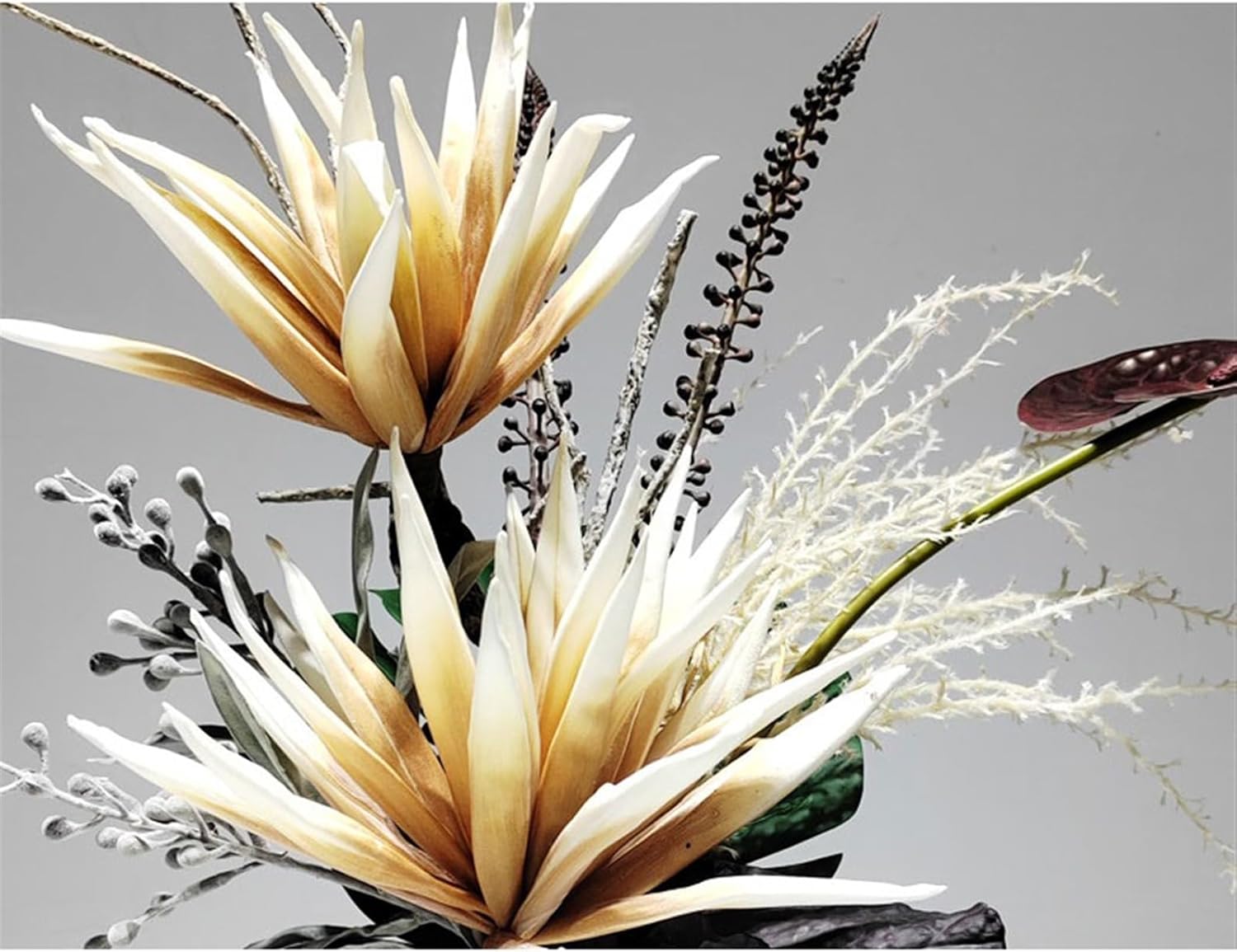 造花 シミュレーション フローラル アート 電気メッキ セラミック 花瓶 コンビネーション ホテル リビングルーム ダイニング テー