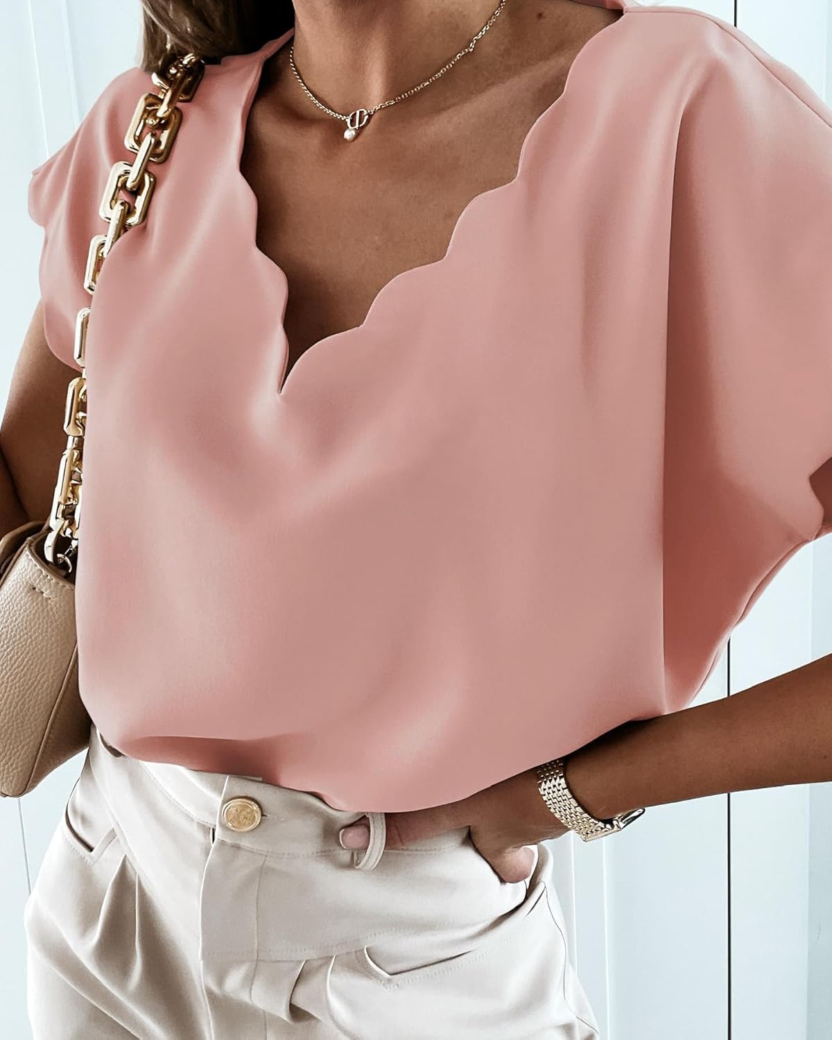 miduo Womens Scallop Trim Summer Fashion Solid Short Batwing Sleeve V Neck Blouses Tops - Image 2