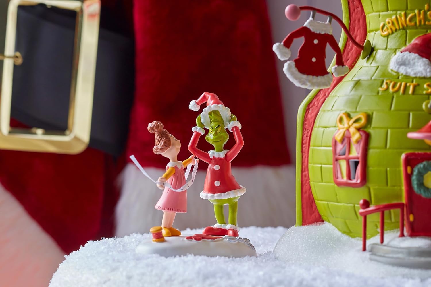 Department 56 Dr. Seuss the Grinch Village Accessories Being Fitted for a Santy Suit Figurine, 3.6 Inch, Multicolor