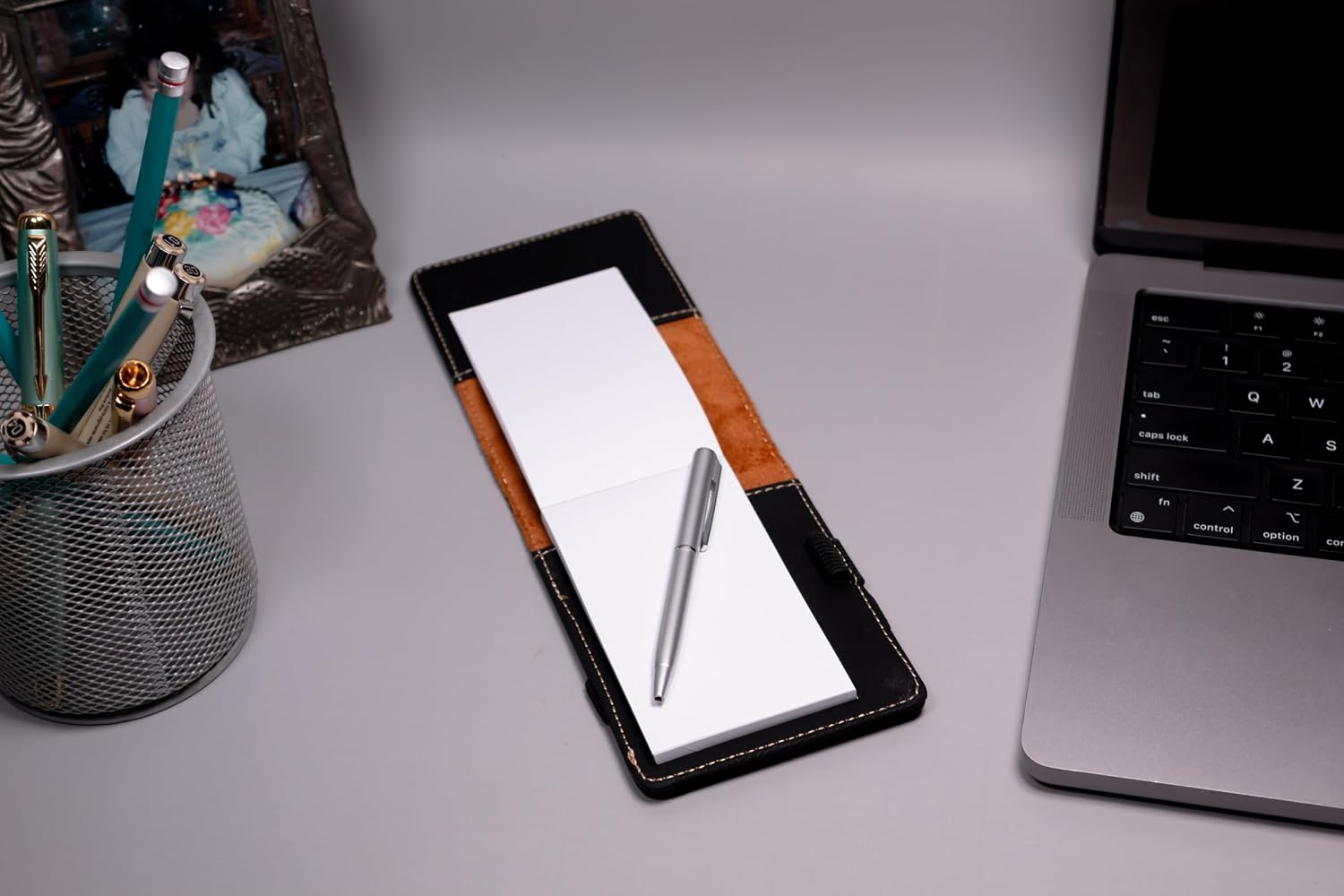LaserGram Mini Padfolio with Notepad and Pen, Vietnamese Pig, Personalized Engraving Included (Black with Silver)