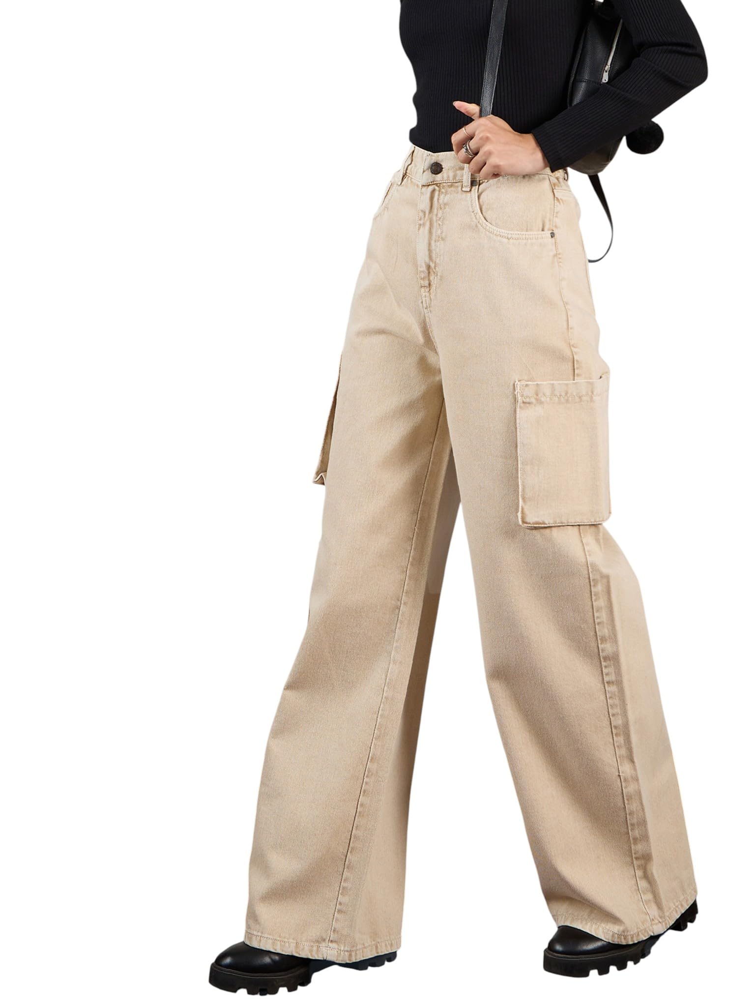 SASSAFRAS Women's Beige Box Pocket Straight Premium Jeans-XS in beige