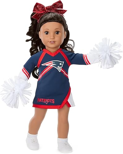American Girl New England Patriots - Ropa de muñeca de 18 pulgadas con pompones, azul marino y rojo, 5 piezas, a partir de 6 años