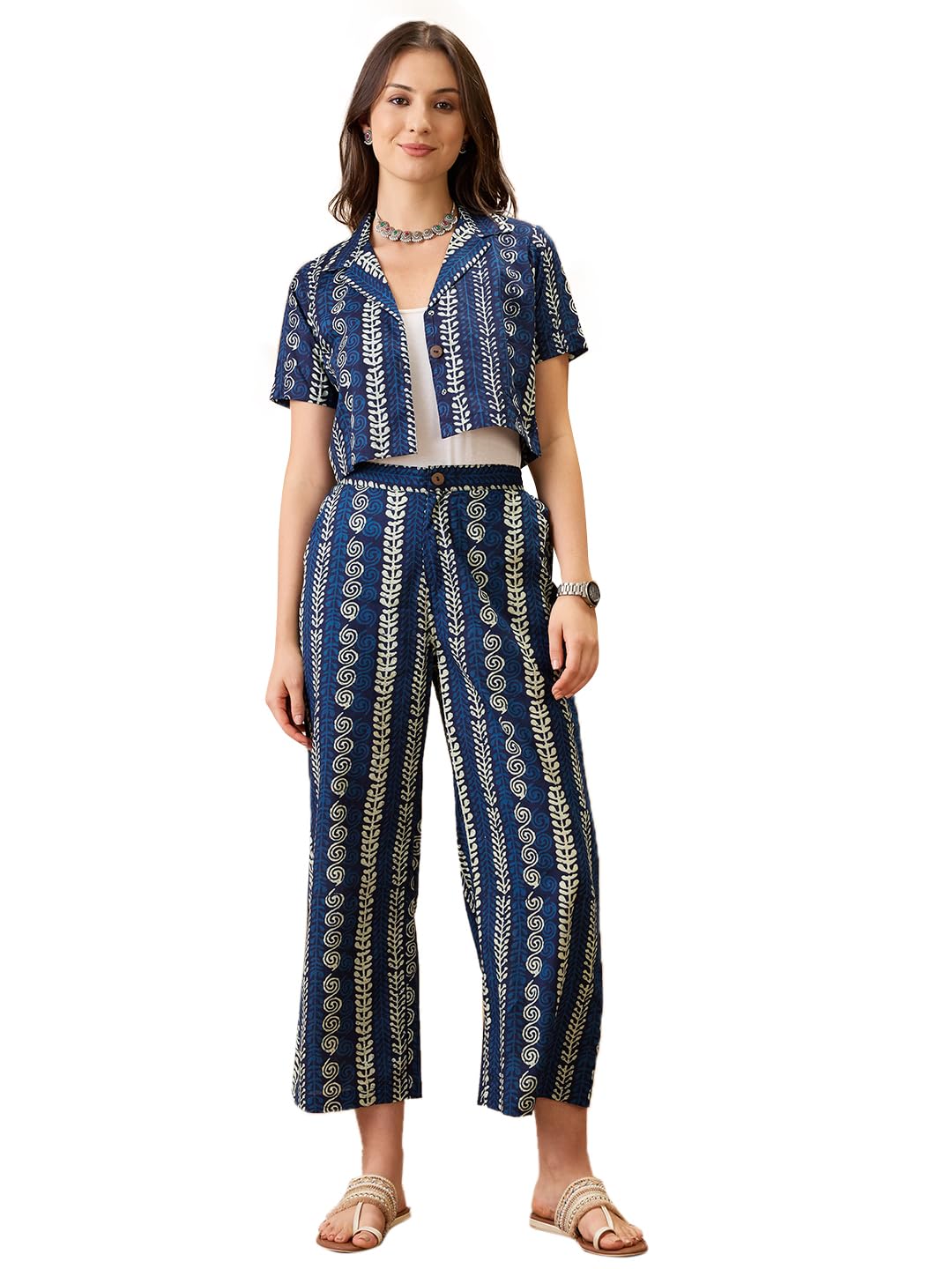 globus Women Ethnic Print Notch Lapel Crop Shirt with Straight Pant Co-ords Set-picture-49