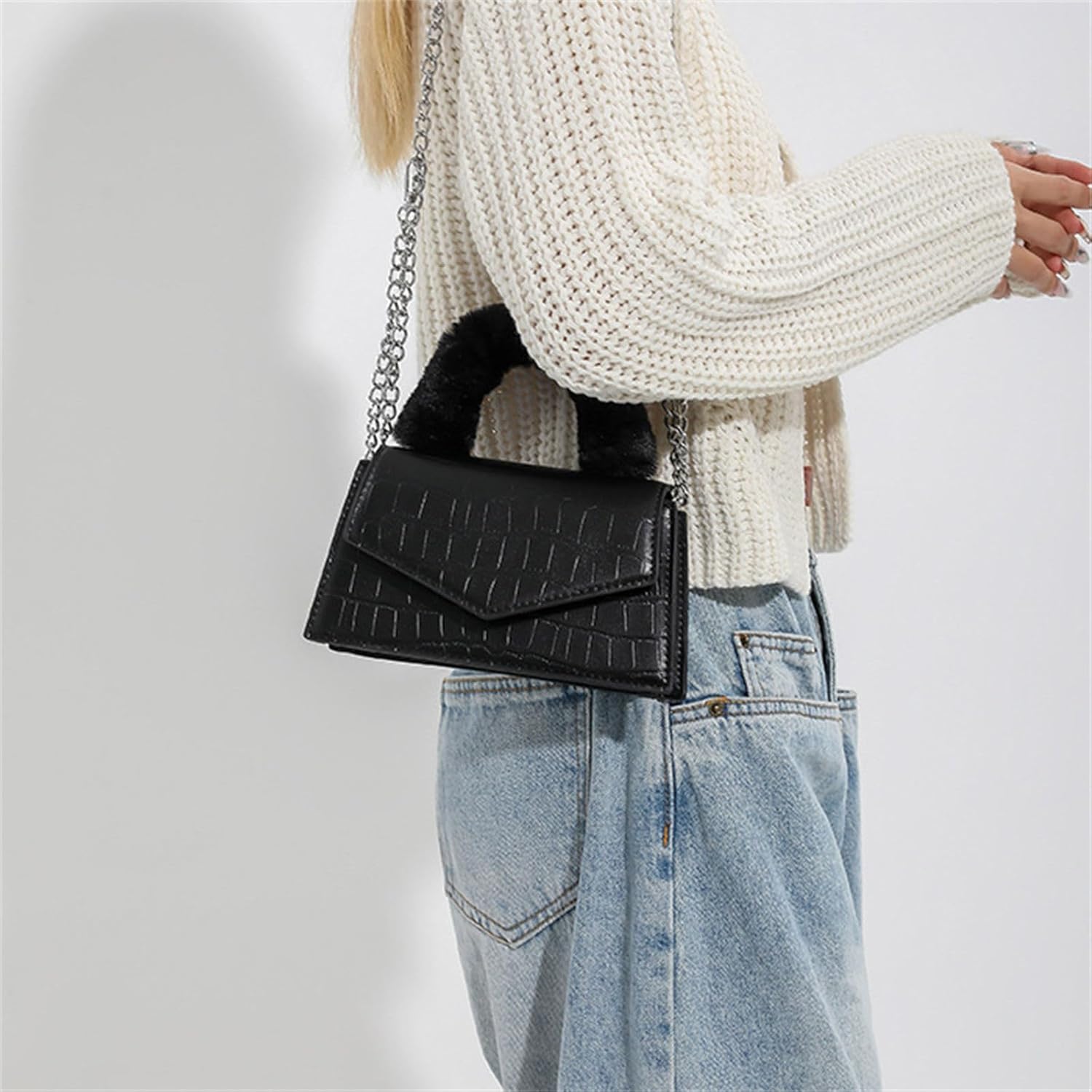 Stylish Women's Shoulder Bag With Adjustable Strap Fashionable And Practical Crossbody Bags Spacious Interior - Image 6