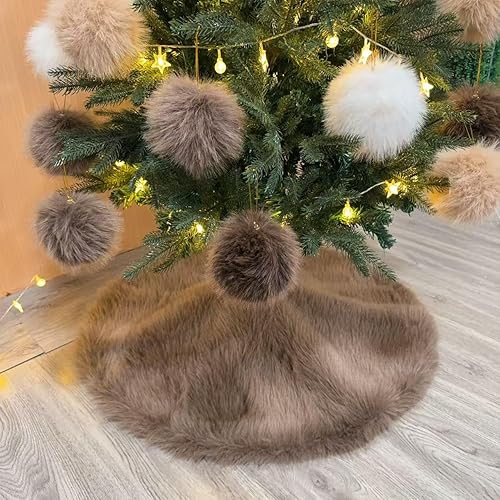 Vista 42 de Faldones de felpa para árbol de Navidad, 36 pulgadas, tapete de lujo de piel sintética blanca nevada con copos de nieve dorados para decoración