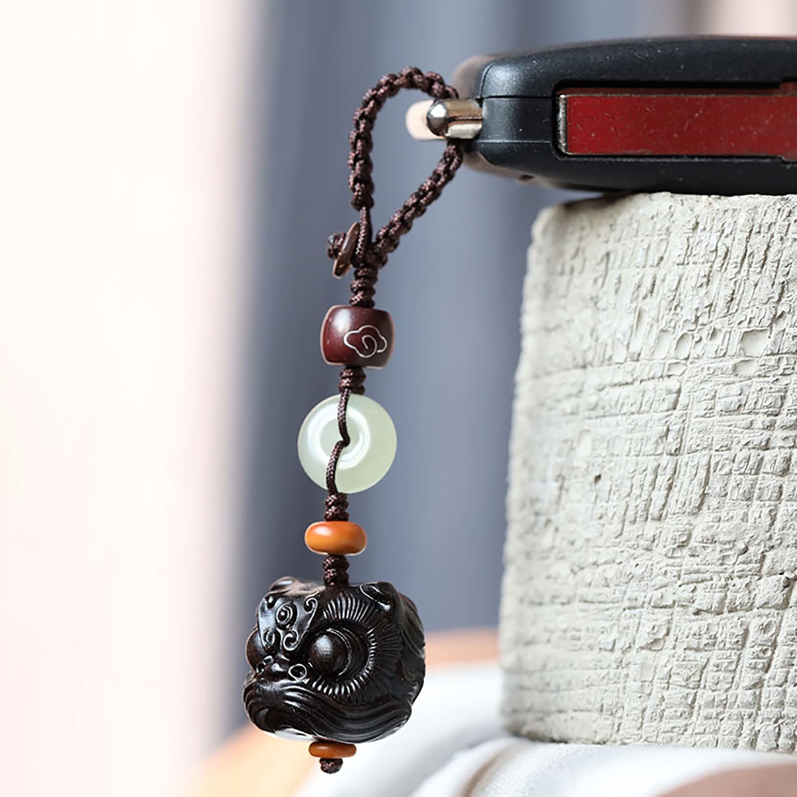 RAN-Keychain Chinesischer Löwe-Auto-Schlüsselanhänger, Retro-Sandelholz-Tanz-Löwe-Schlüsselring für Auto-Handtaschen-Charme-kreatives Geschenk (Color : Black, Size : 3.3 x 0.9 x 0.9 in)