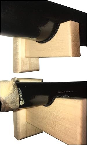 Miniatura 3 de Soporte de pared para bate de béisbol, hecho a mano en Estados Unidos, arce macizo con forro de fieltro y tornillos ocultos, colgador horizontal