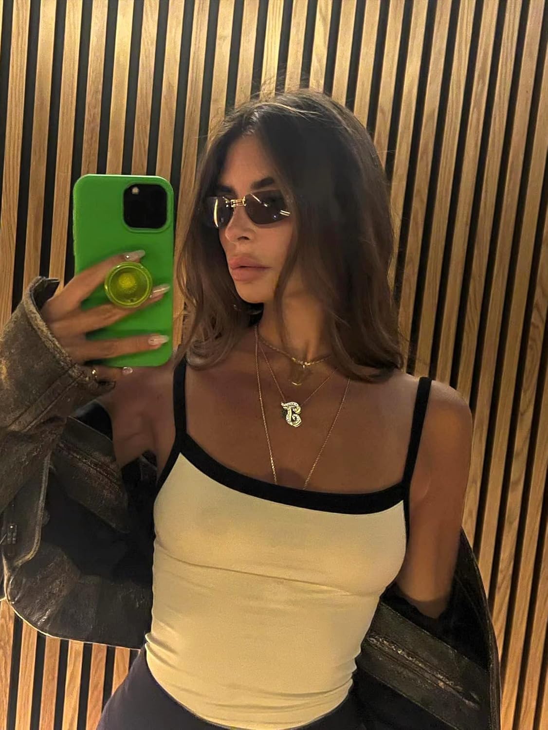 LQI Tank Tops for Women Contrast Trim Cami Tops Y2K Crop Tops Sexy Strap Summer Tops - Image 4