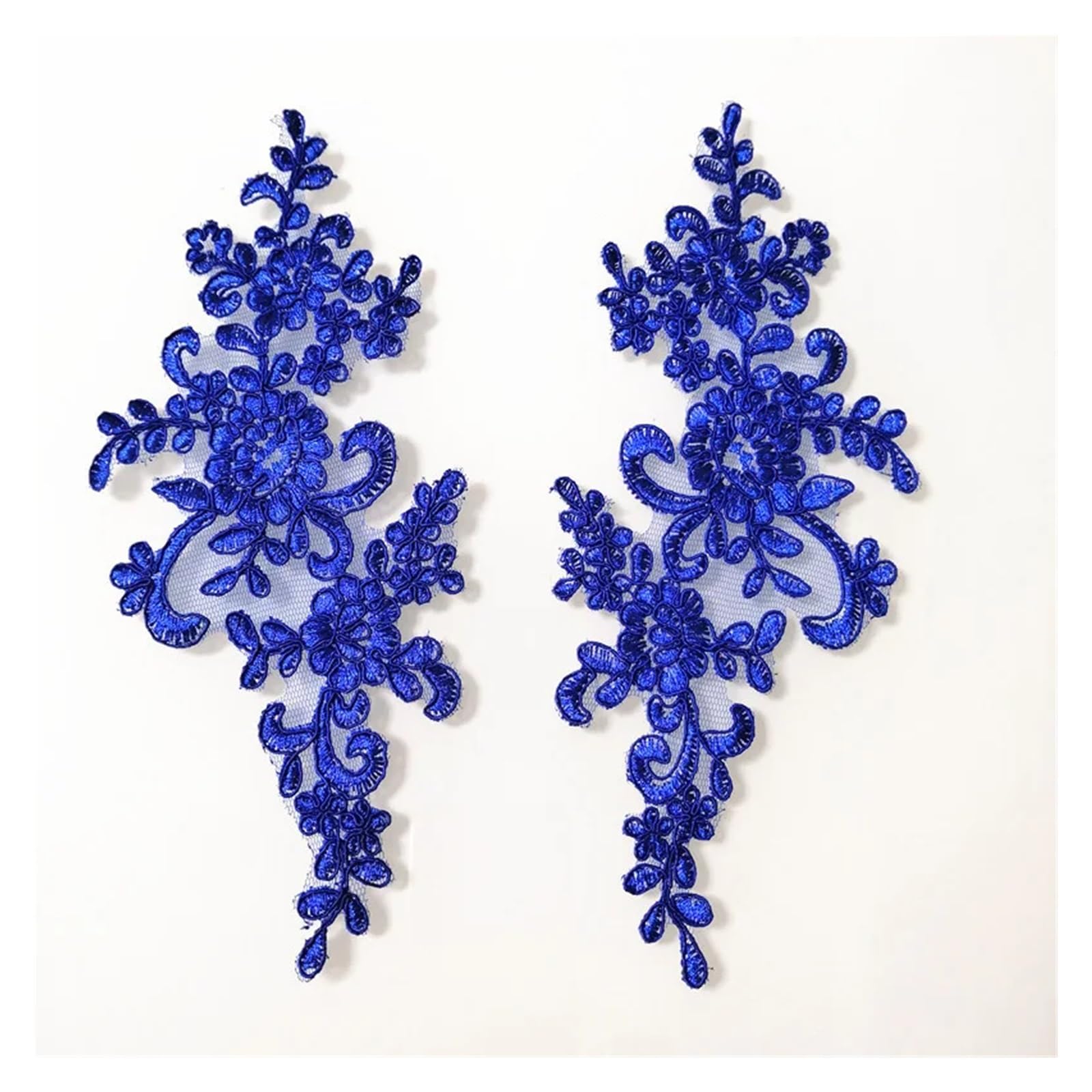 Patch en tissu brodé dentelle 3D pour réparer et sublimer une jupe de soirée