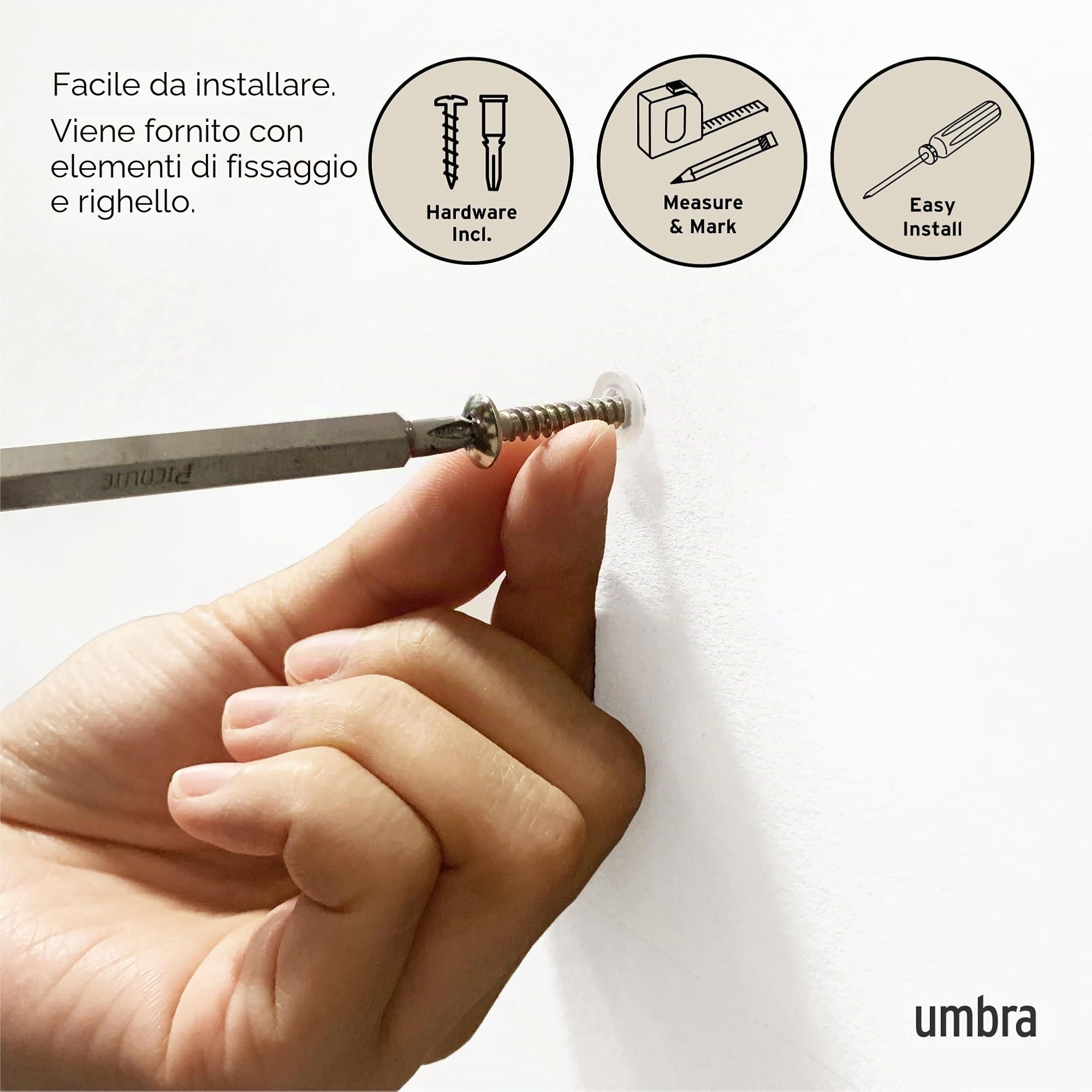 Umbra Appendiabiti da Parete a 3 Ganci, Moderno, Elegante, salvaspazio, con 3 Ganci retrattili per Appendere Cappotti, Sciarpe, Borse e Altro, Naturale