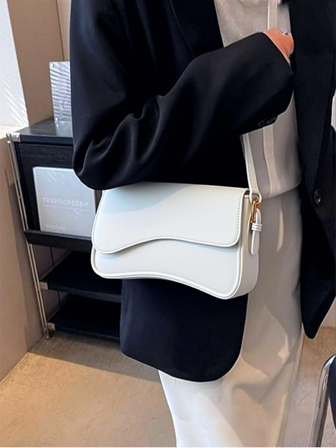 Shoulder Bag for Women Y2K Trendy Purse Vegan Leather Hobo Handbags Clutch Saddle Bag with 2 Removable Strap - Image 3