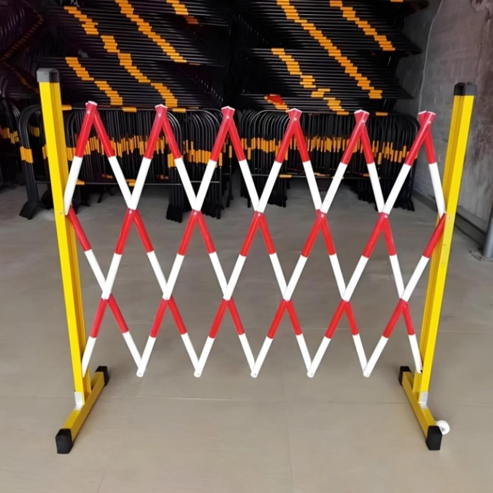 MYUYEE Mobile Folding Barrier | Expandable Crowd Control Fence | Red Steel Pipe Barricade On Wheels | 1.2X3.5M Flexible Safety Barrier For Construction Events And Traffic Cont(Red And White-1.2X2M)