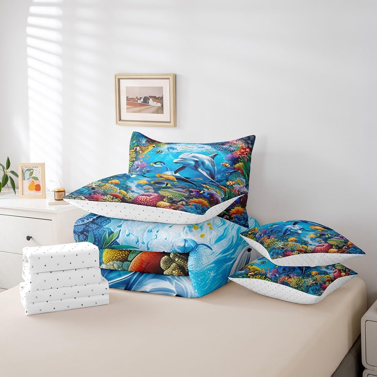 7 Pieces King Size Cute Dolphin Comforter Set,Tropical Fish Coral Seaweed Bedding Set for Boys Girls,Underwater World Marine Life (Comforter+Fitted+Flat Sheet+2 Pillowcases+2 Throw Pillow Covers)