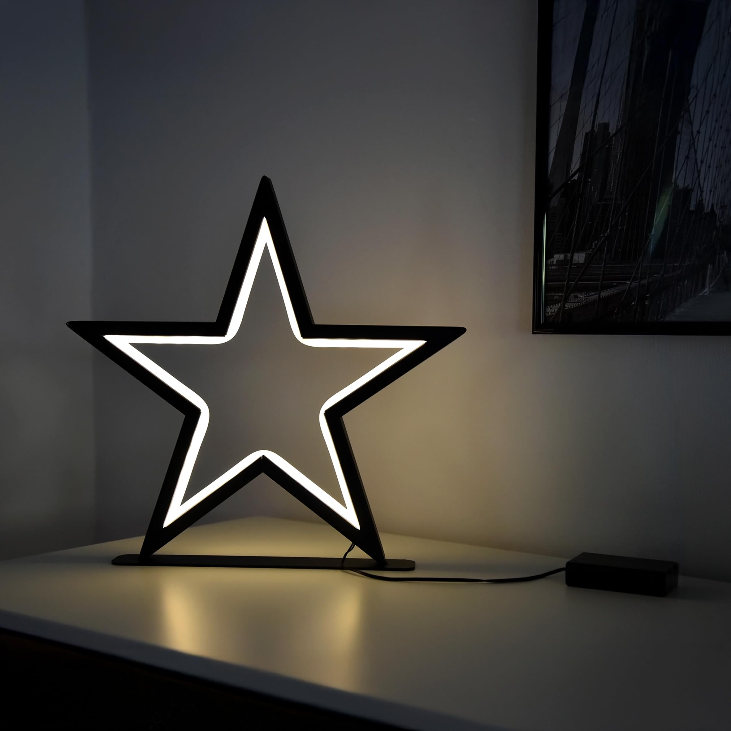 Spetebo LED Metall Stern schwarz 34 cm warm weiß - 70 LED - Weihnachts Deko Stern Batterie betrieben