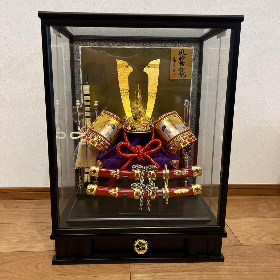 五月人形 兜 ケース入り・オルゴール付 五月人形 ケース飾り 伊達政宗