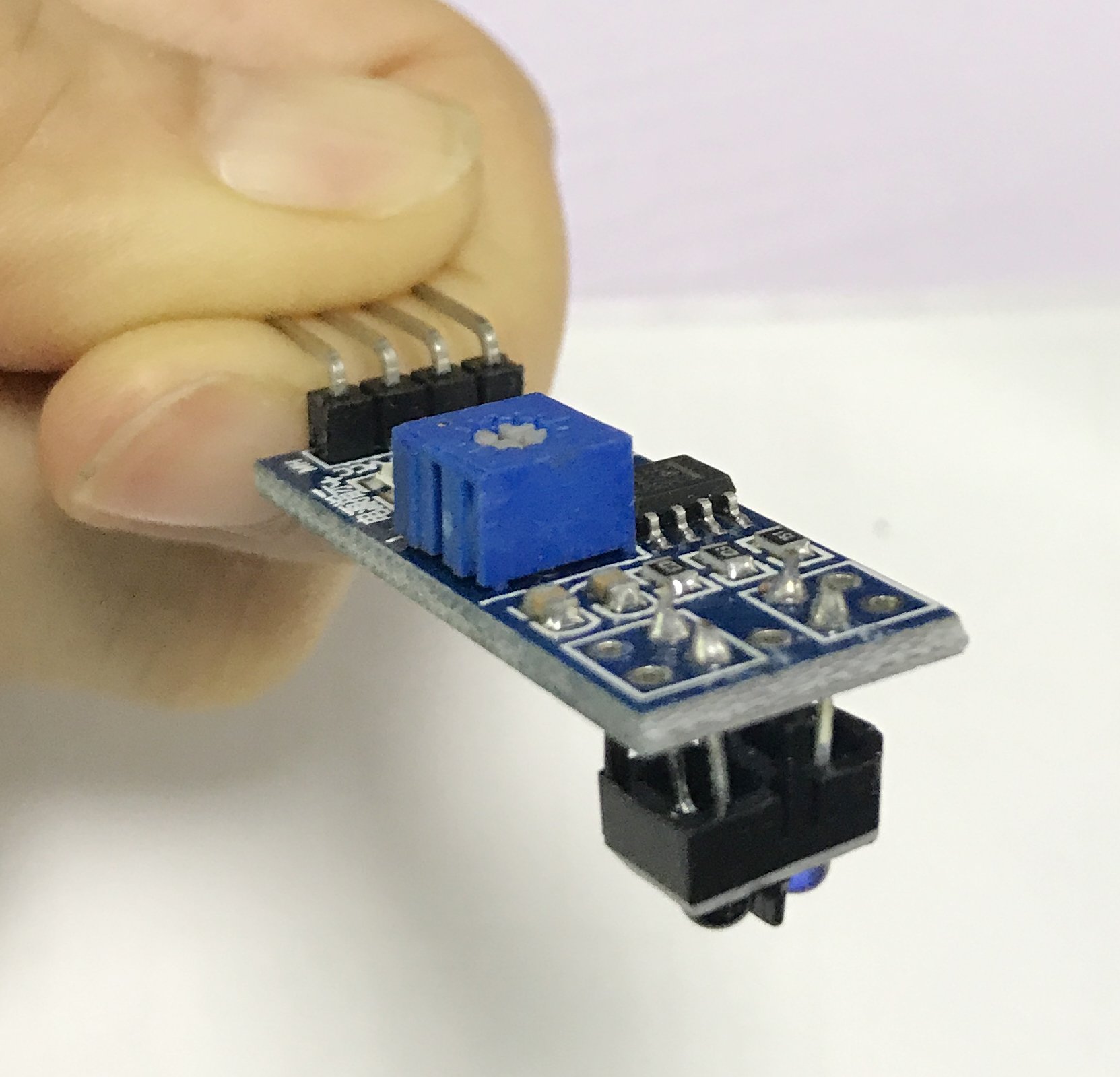 Lot De 5 Capteurs Infrarouges Réfléchissants TCRT5000 - Module Suivi De Ligne Et Détection D'Obstacles 3.3-5V