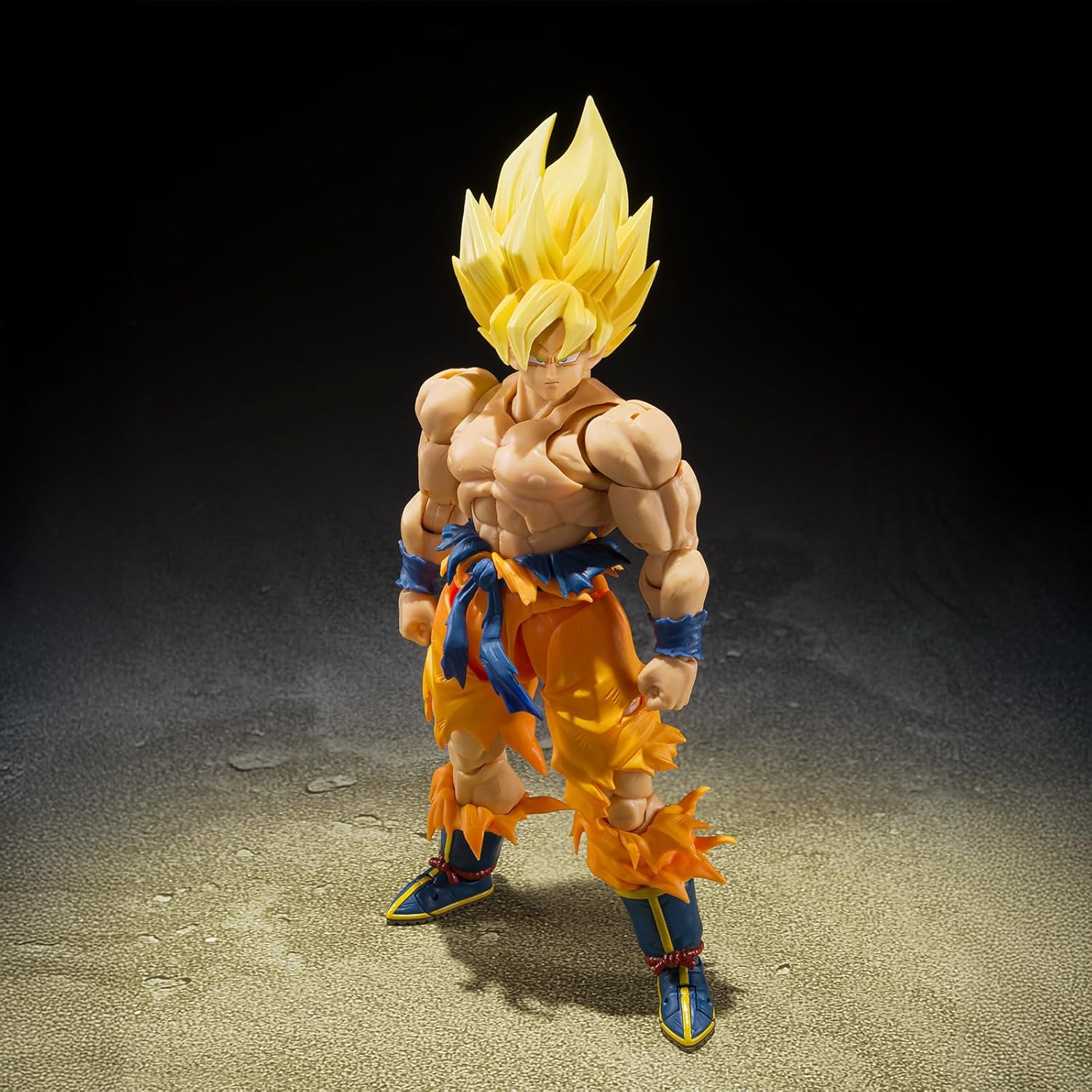TAMASHII NATIONS Dragonball Z Best Selection 6 Inch Action Figure S.H. Figuarts Exclusive - Legendary Super Saiyan Son Goku