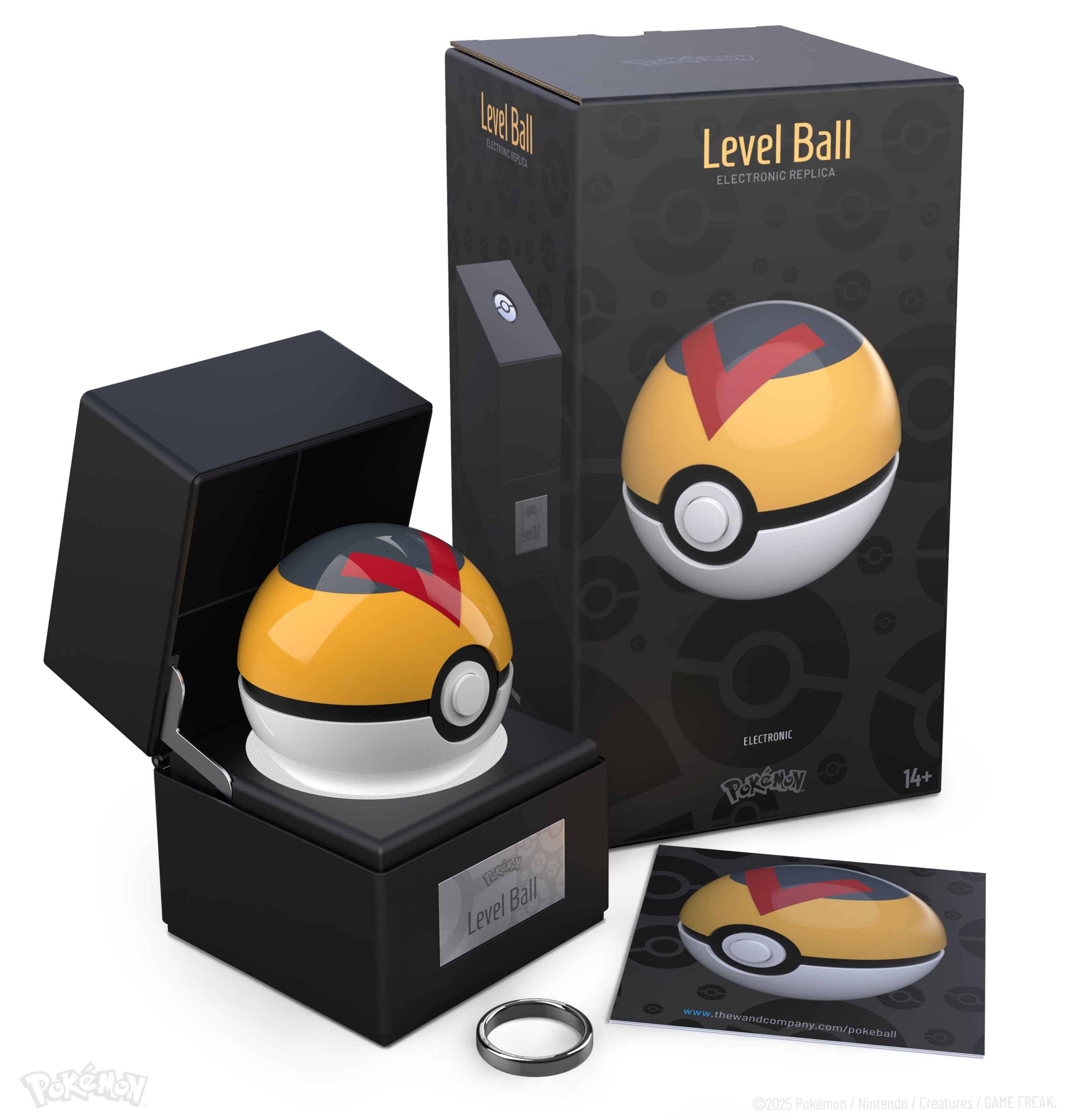 The Wand Copany社製　ポケモン　Poke Ball レプリカ Amazon.com: The Wand Company Original Poké Ball Authentic Replica